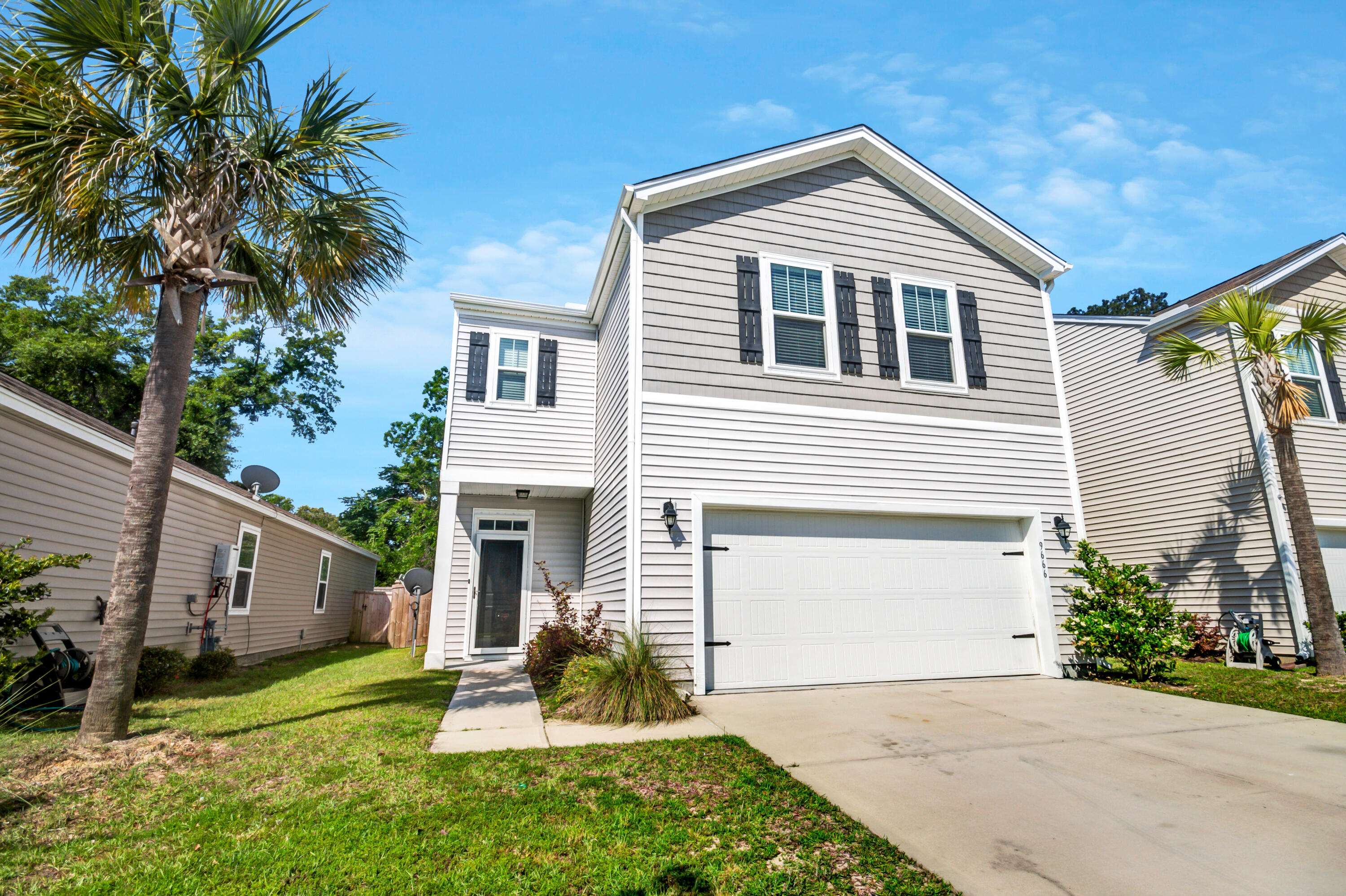 Ladson, SC 29456,9666 Roseberry St