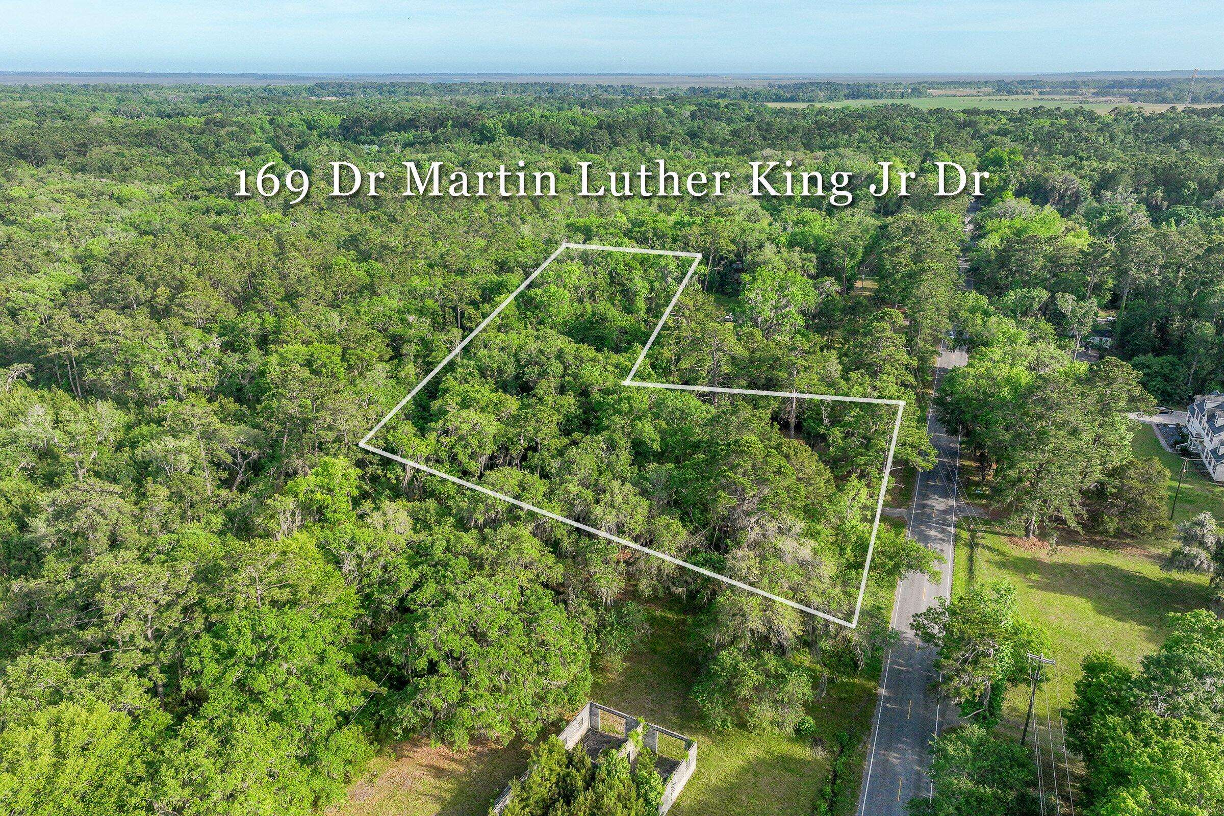 Saint Helena Island, SC 29920,169 Dr Martin Luther King Jr Dr