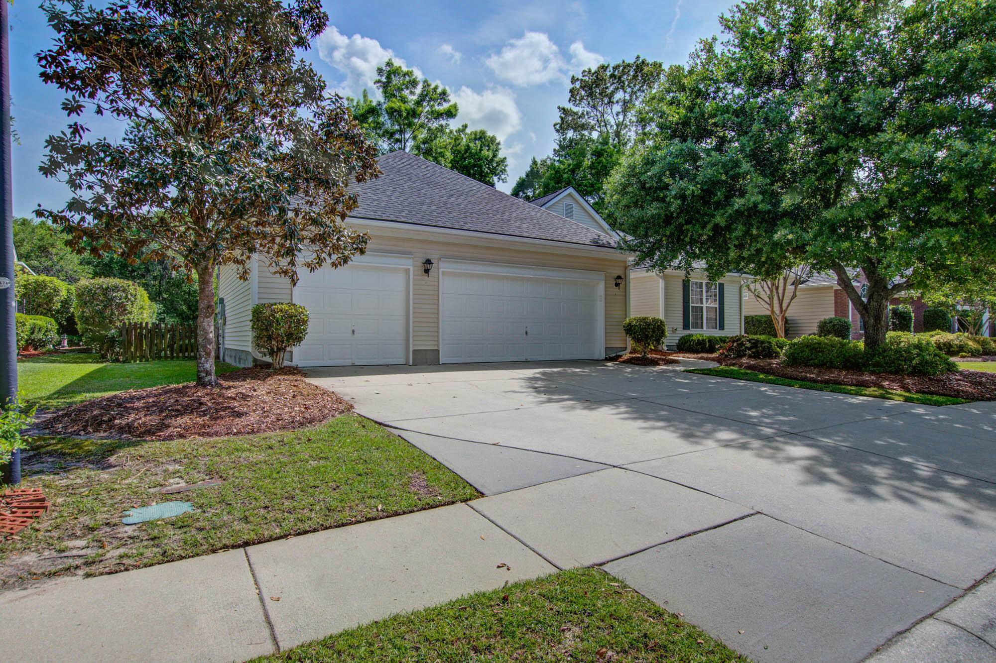 Summerville, SC 29485,125 Thousand Oaks Ct