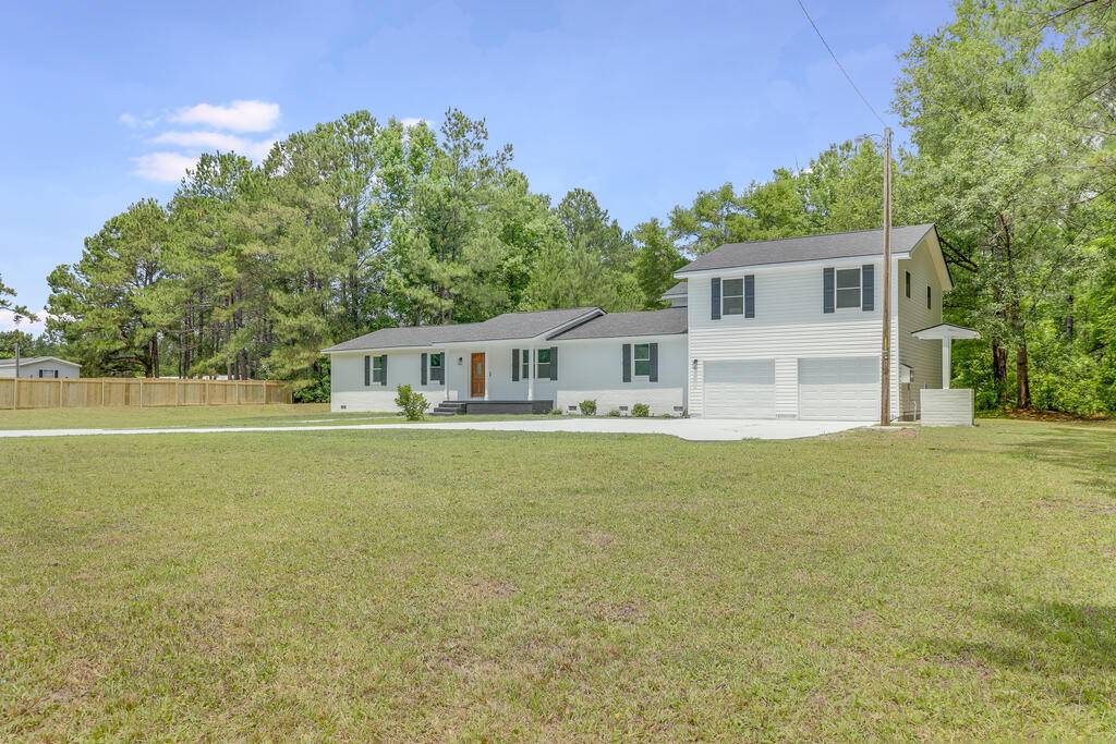 Moncks Corner, SC 29461,1822 Black Tom Rd