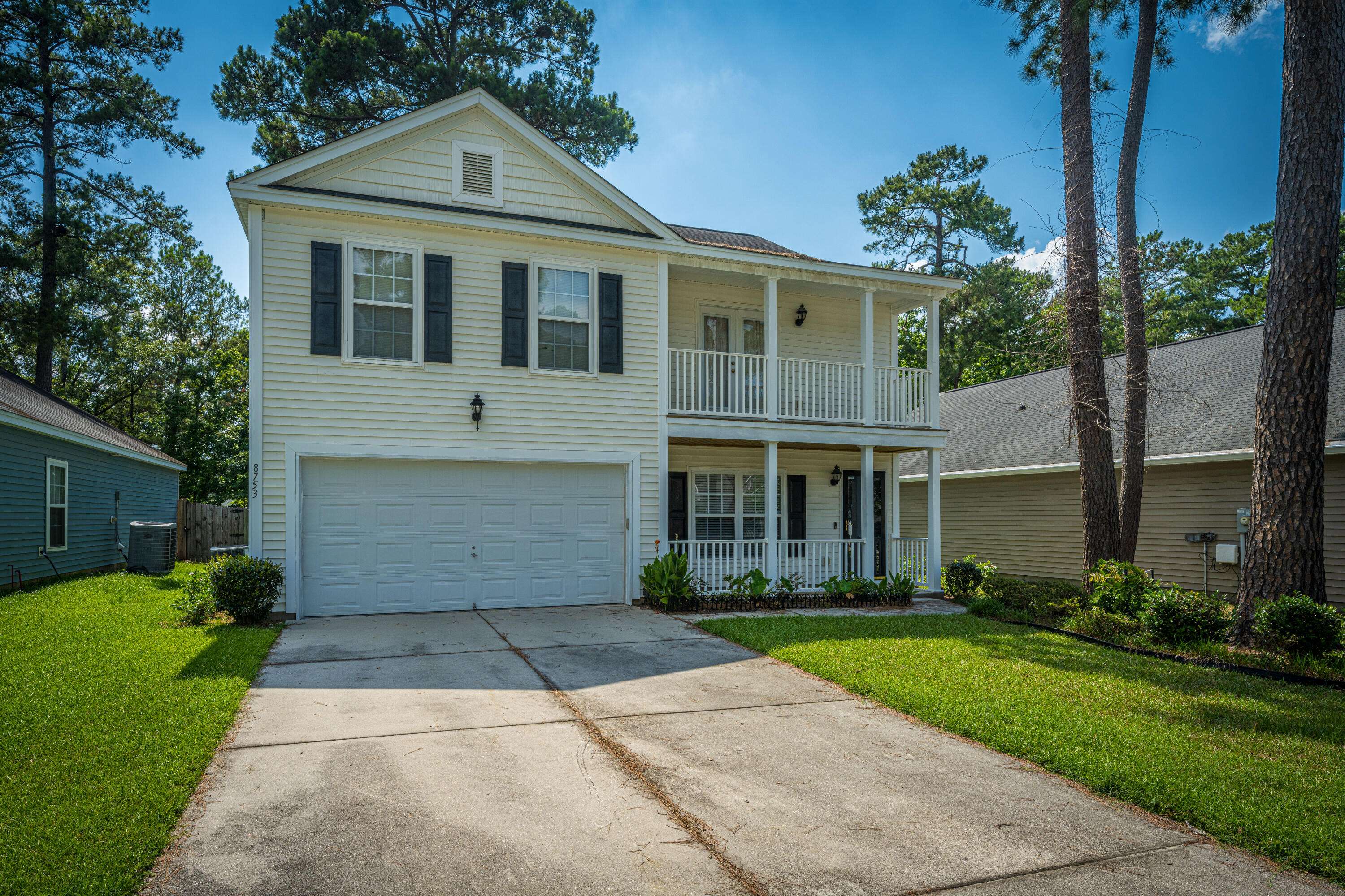 North Charleston, SC 29406,8753 Red Oak Dr