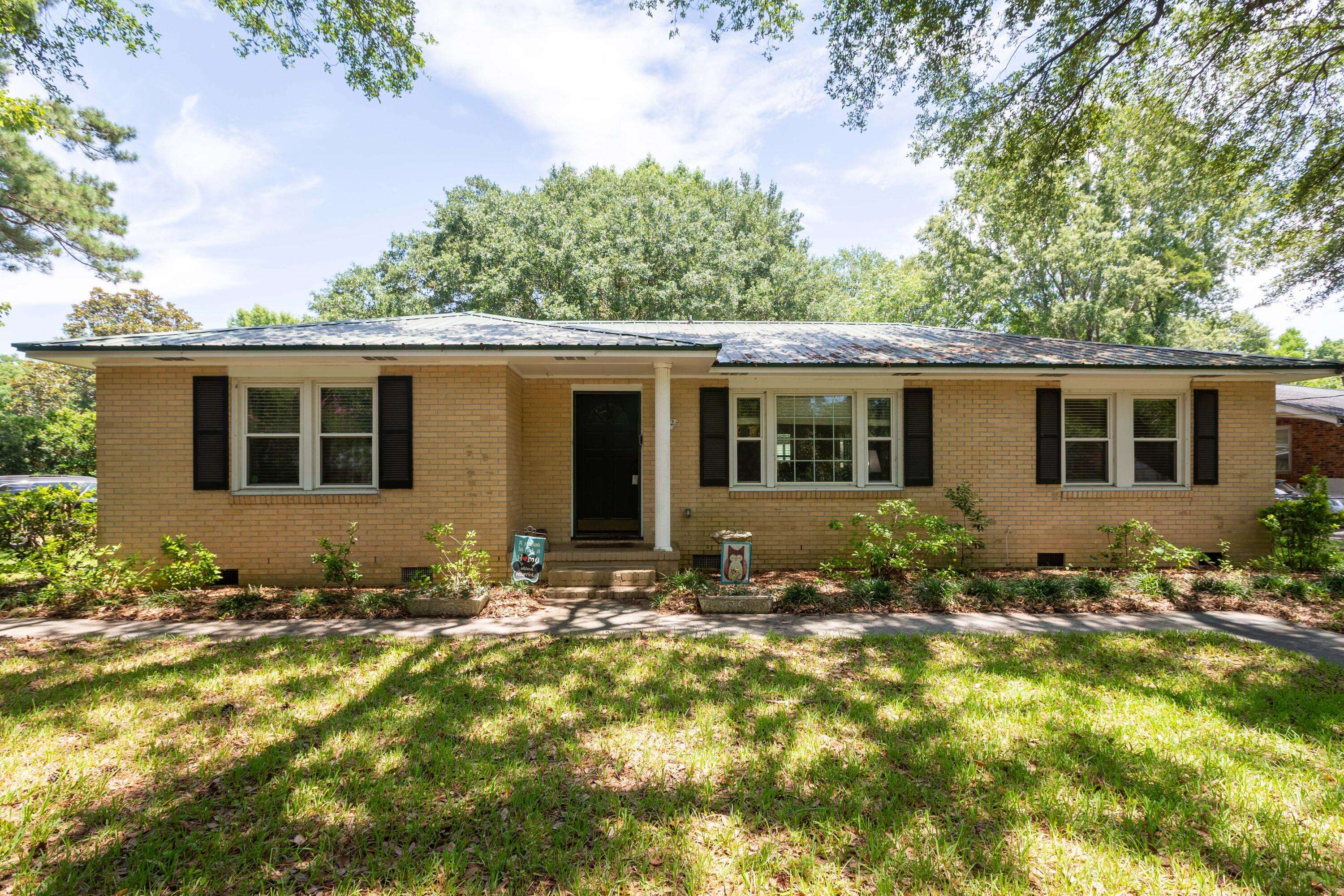 North Charleston, SC 29406,7032 Terrace Dr