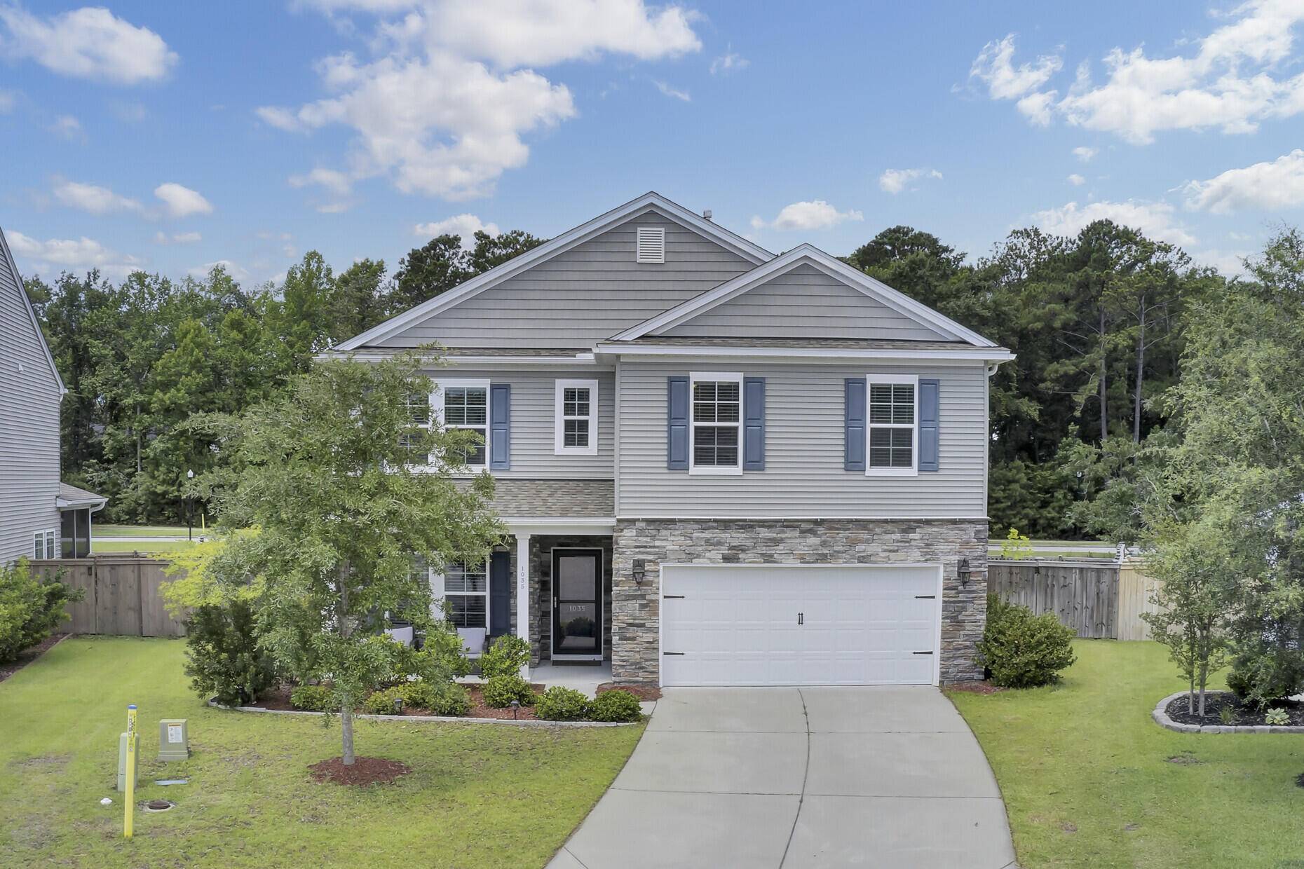 Mount Pleasant, SC 29429,1035 Banker Ct