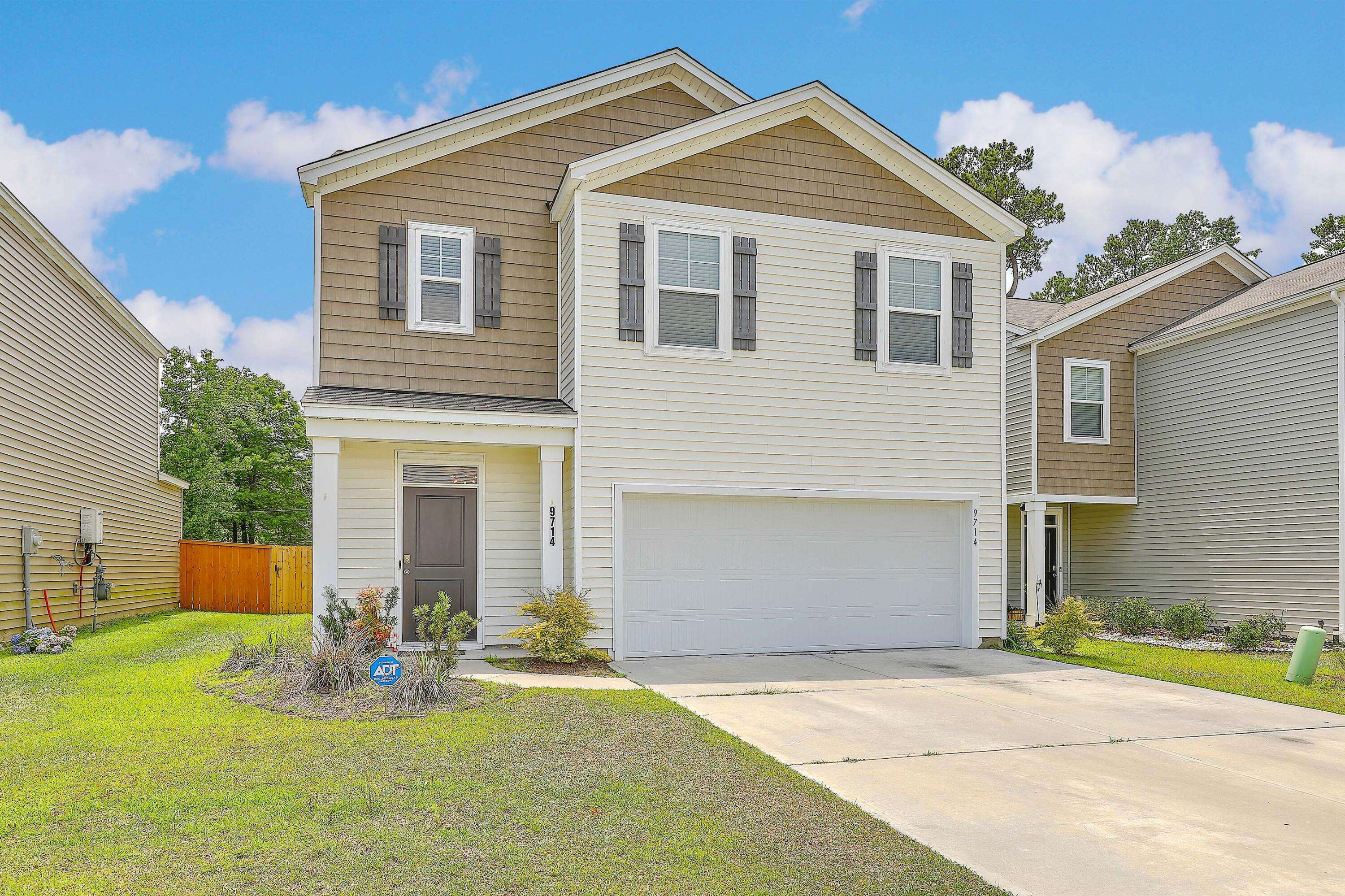 Ladson, SC 29456,9714 Roseberry St