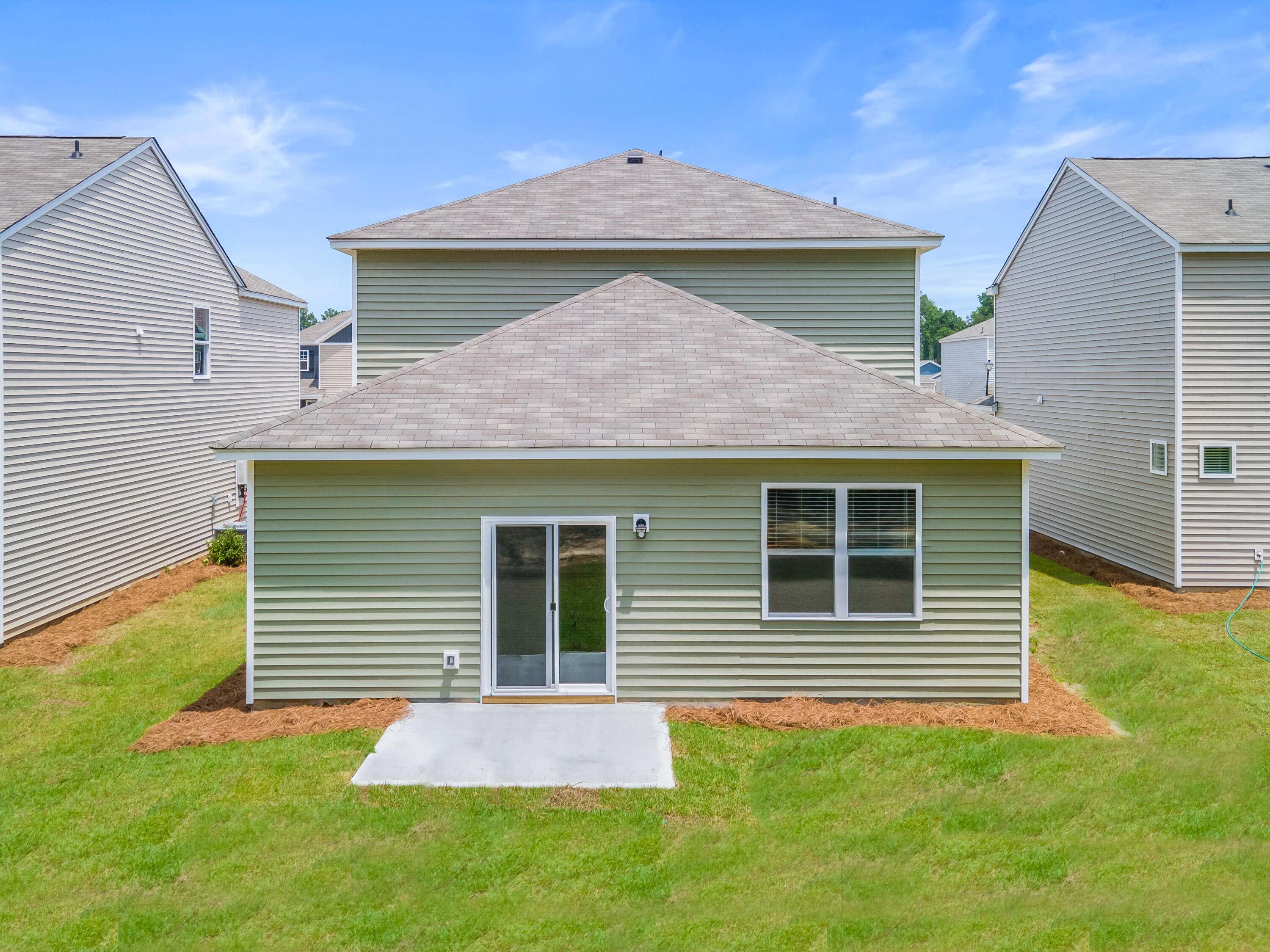 Summerville, SC 29486,231 Sweet Cherry Ln