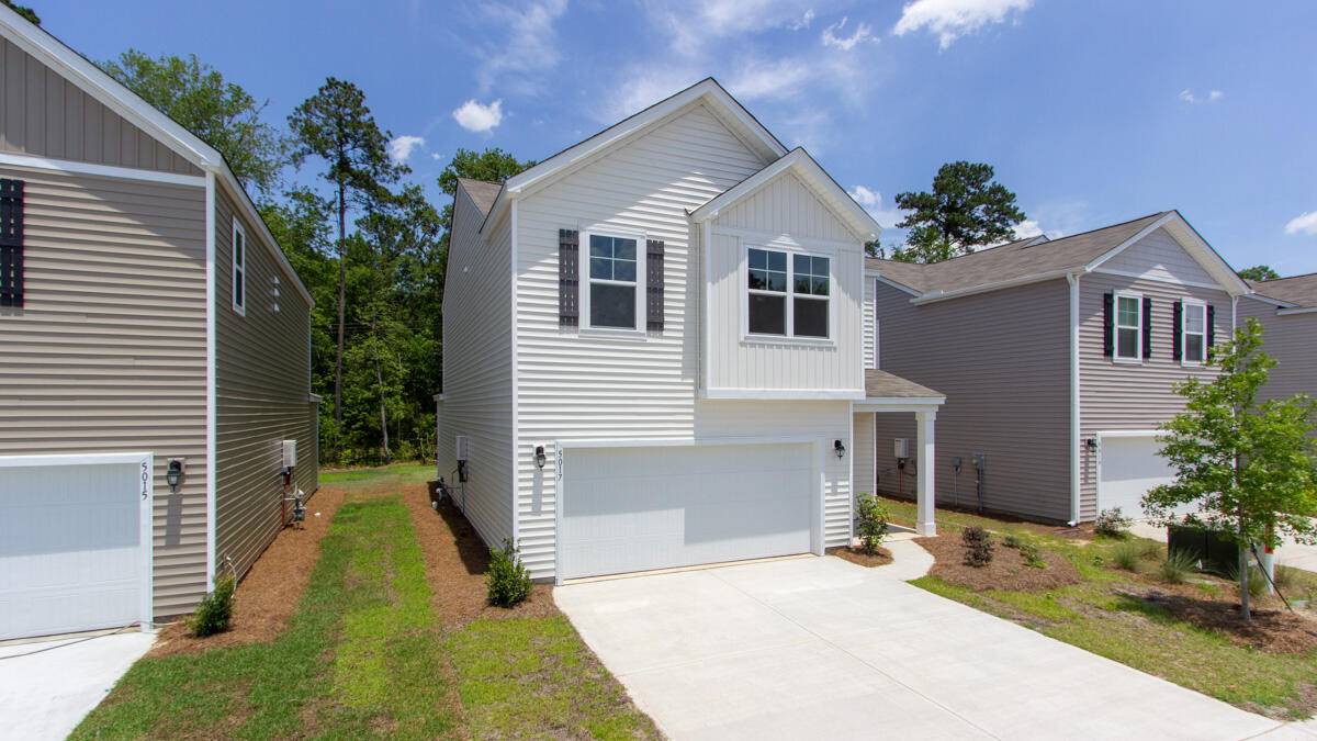 Summerville, SC 29486,213 Sweet Cherry Ln