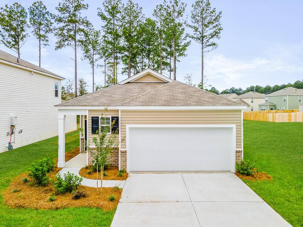 Summerville, SC 29486,220 Sweet Cherry Ln