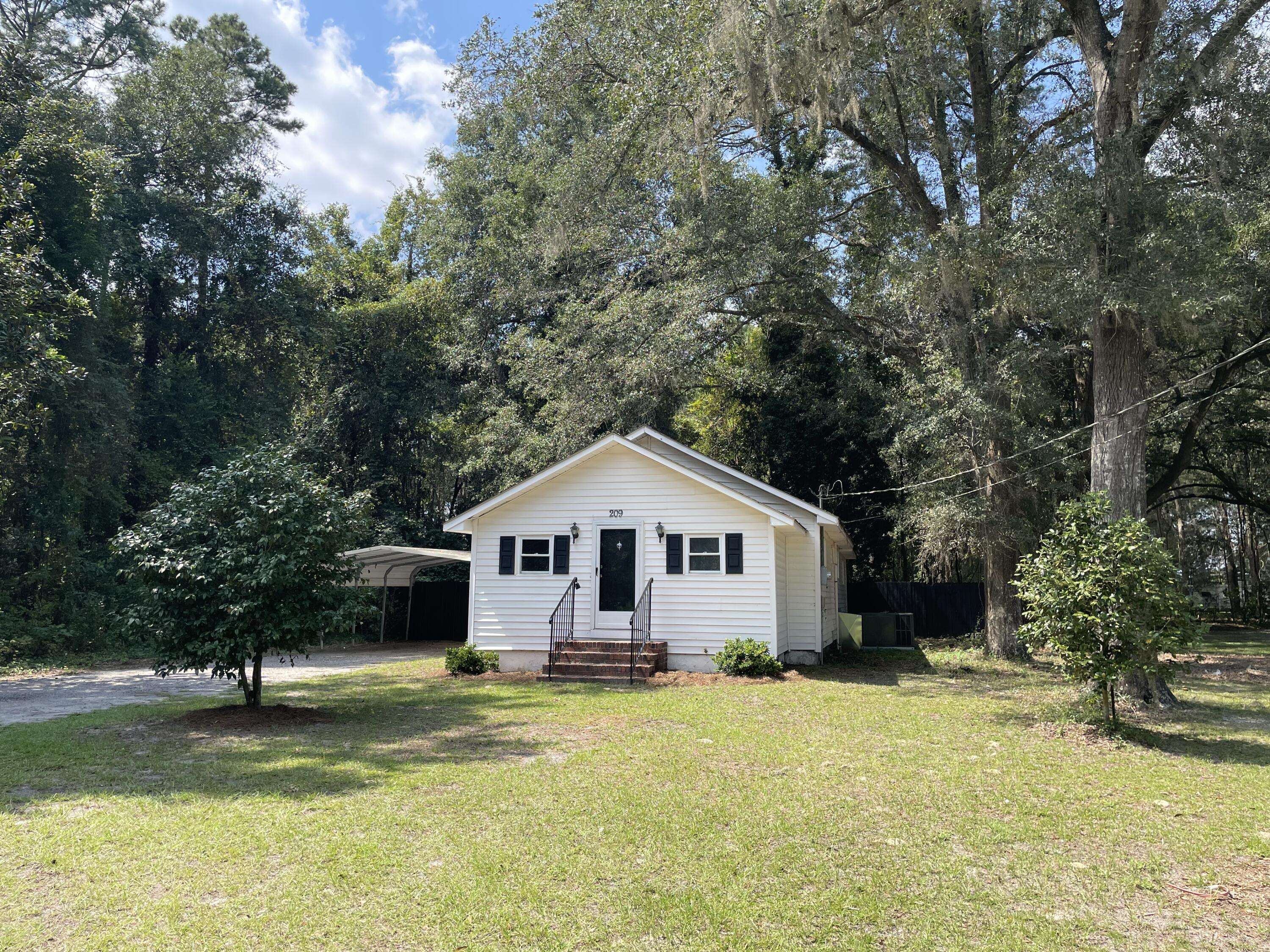 Walterboro, SC 29488,209 Mount Carmel Rd