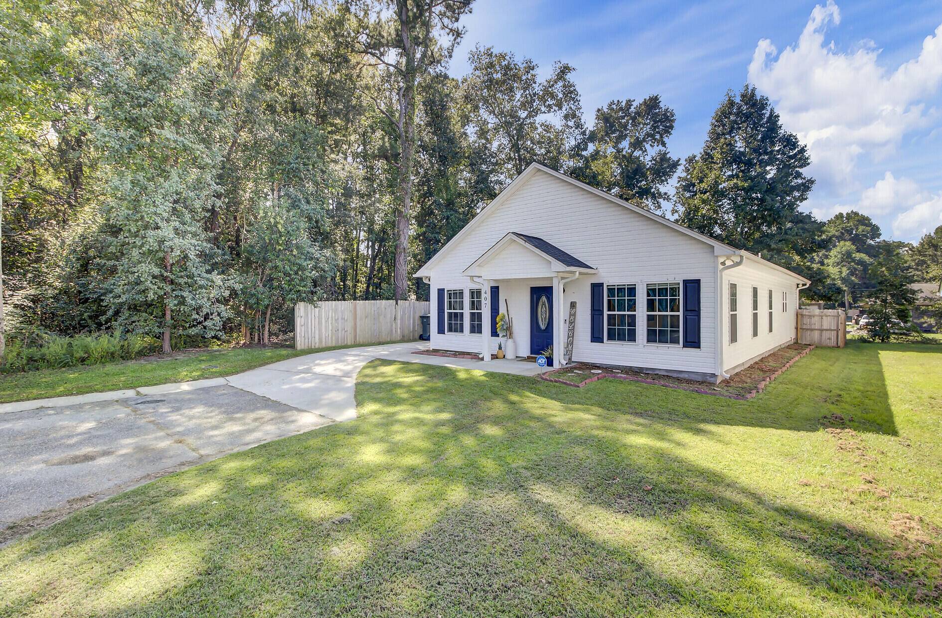 Moncks Corner, SC 29461,407 Jenna Ln