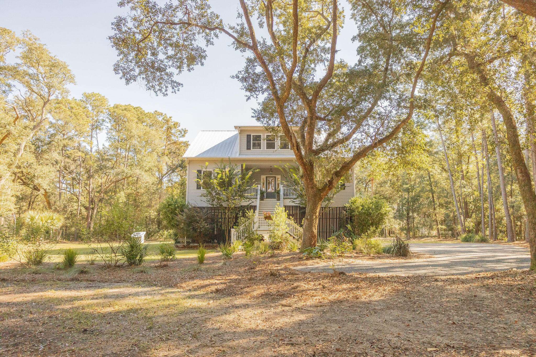 Edisto Island, SC 29438,861 Edding Creek Dr