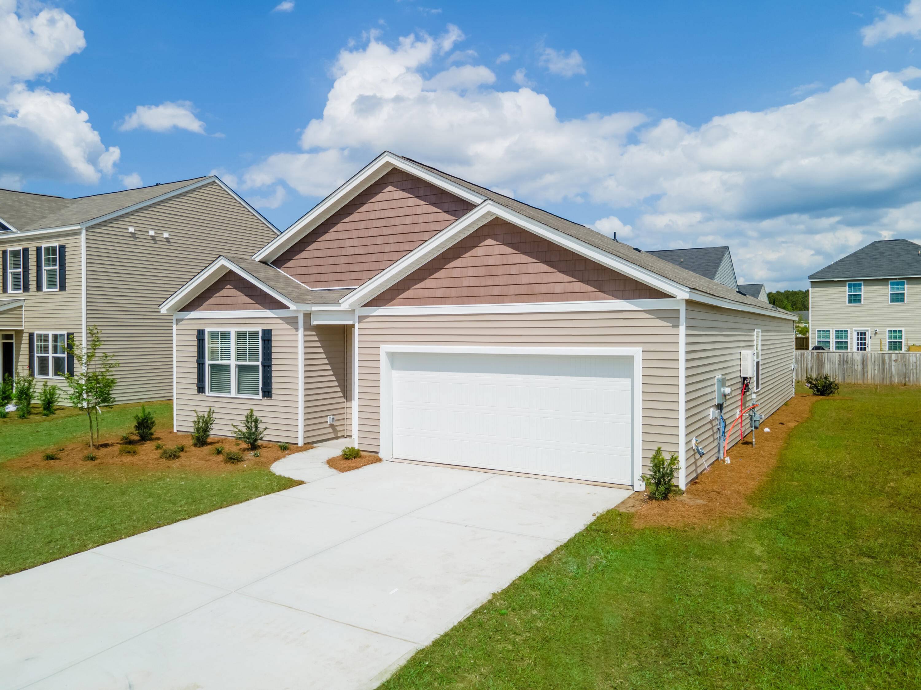 Summerville, SC 29483,120 Valley Row