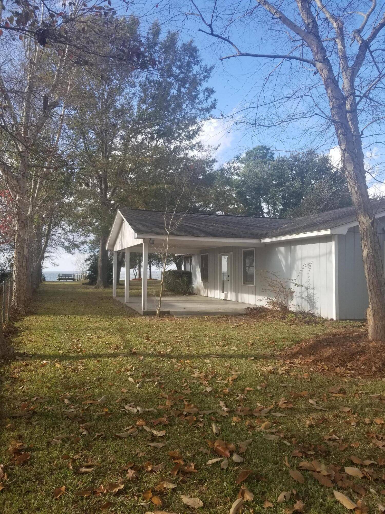 Bonneau, SC 29431,118 Chasey Dr