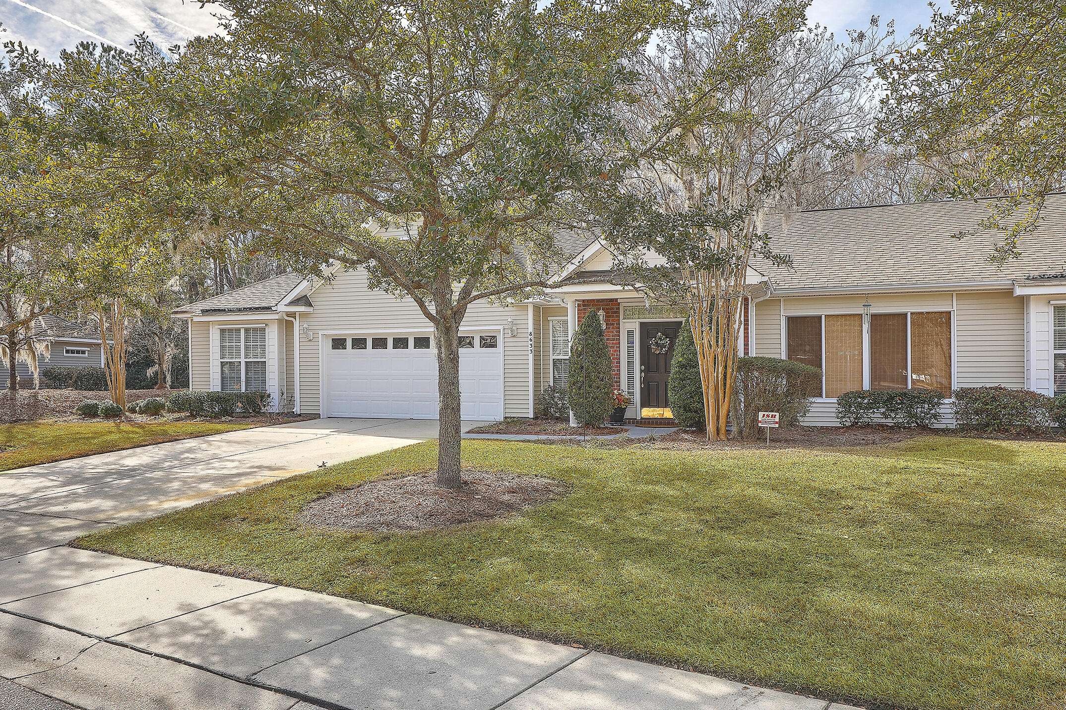 North Charleston, SC 29420,8633 Grassy Oak Trl