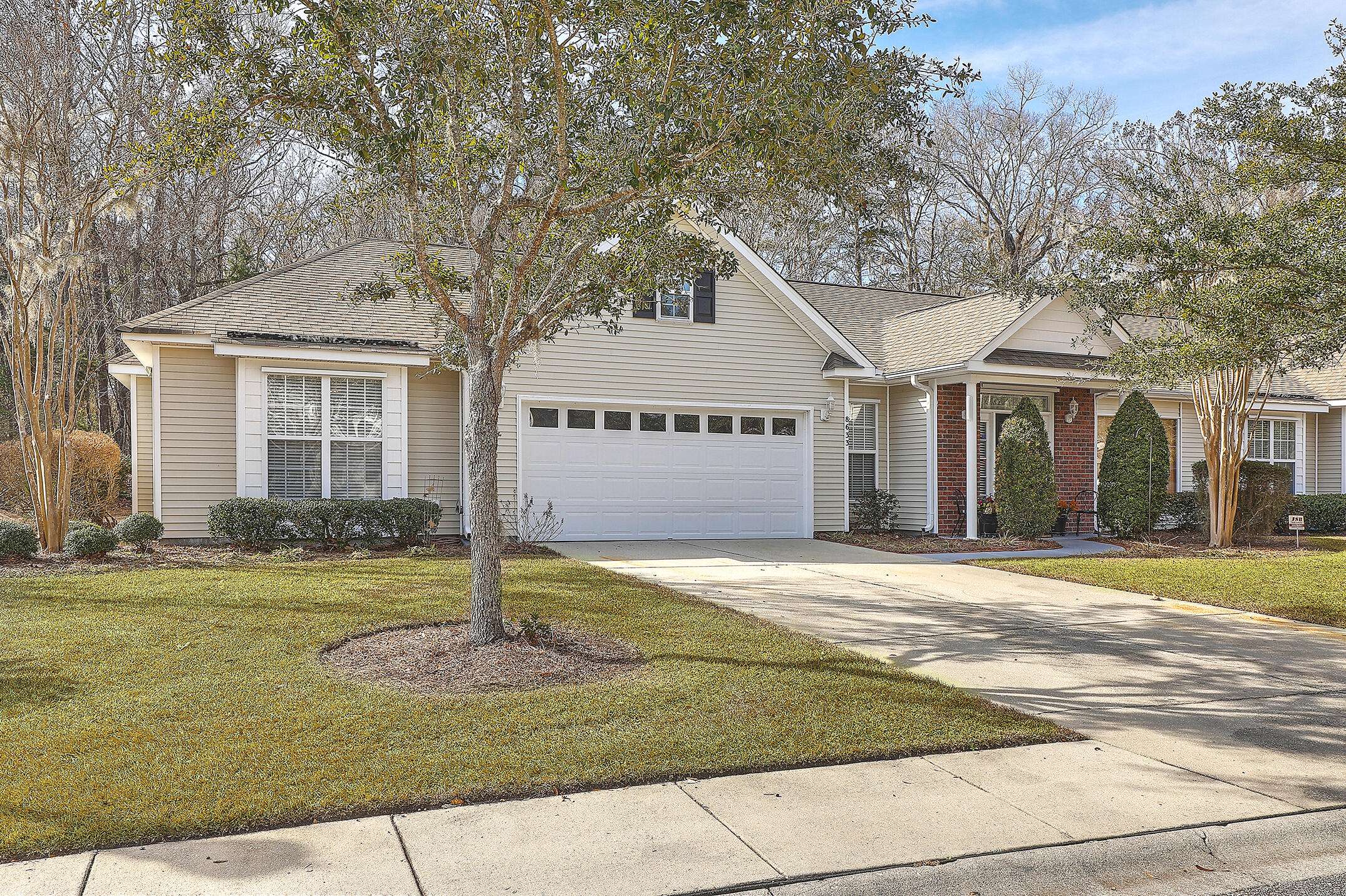 North Charleston, SC 29420,8633 Grassy Oak Trl