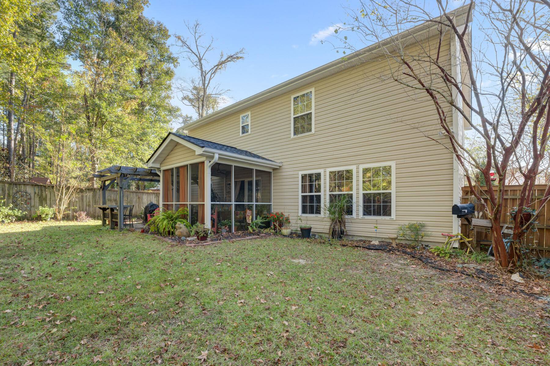 Ladson, SC 29456,101 Reading Ct