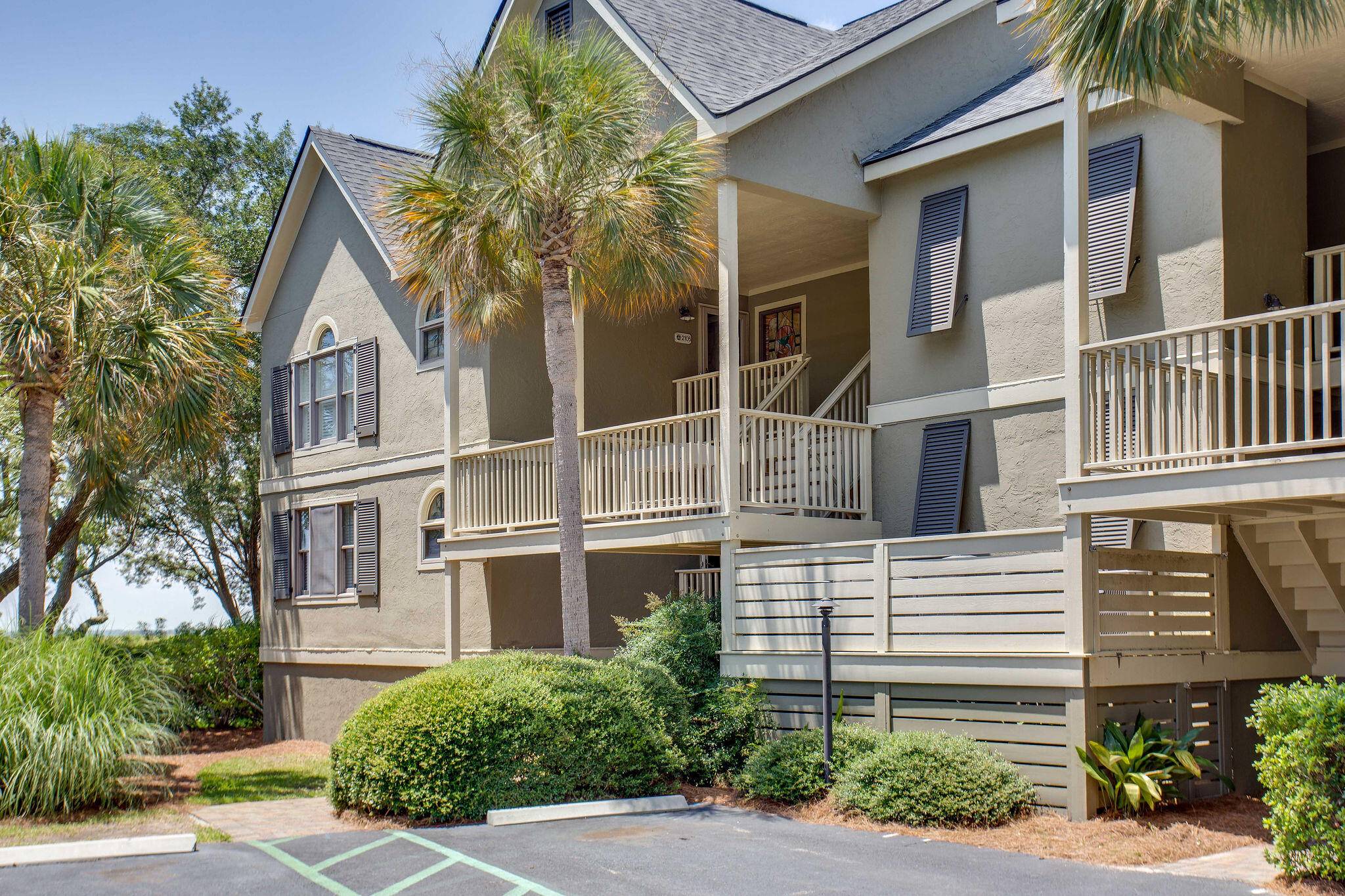 Seabrook Island, SC 29455,2106 Landfall Way