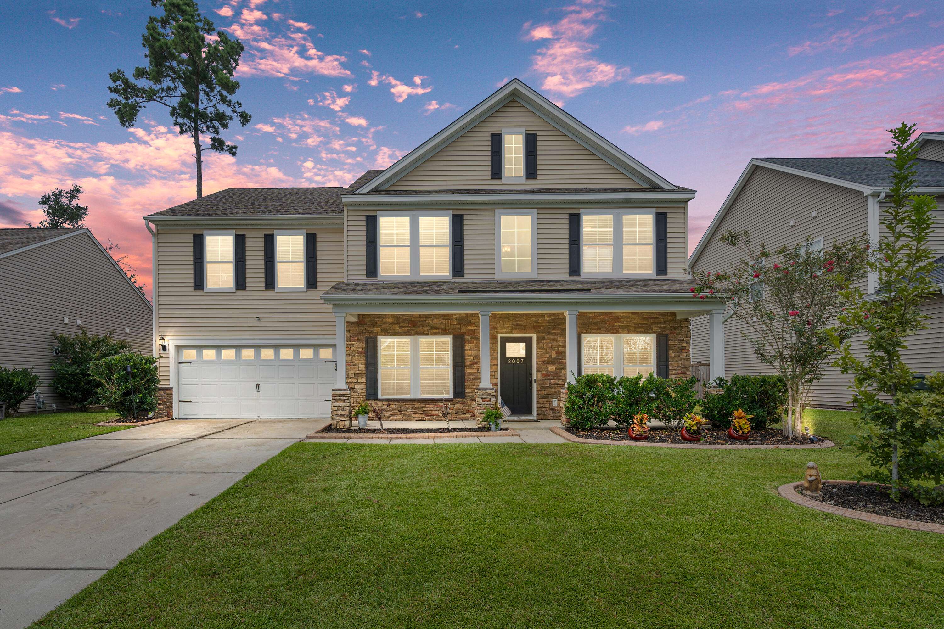 Hanahan, SC 29410,8007 Seastar Ln