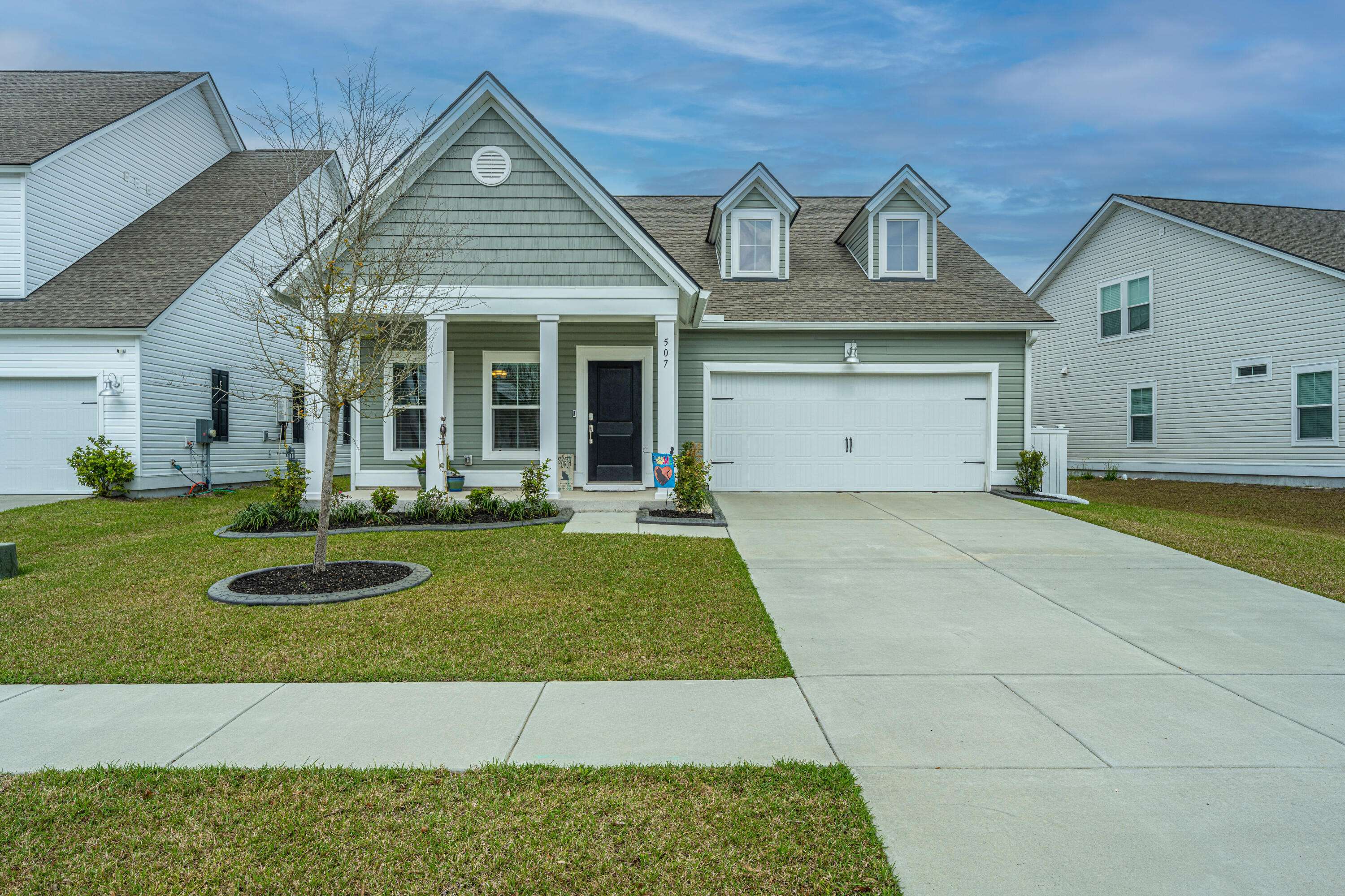 Summerville, SC 29483,507 W Respite Ln