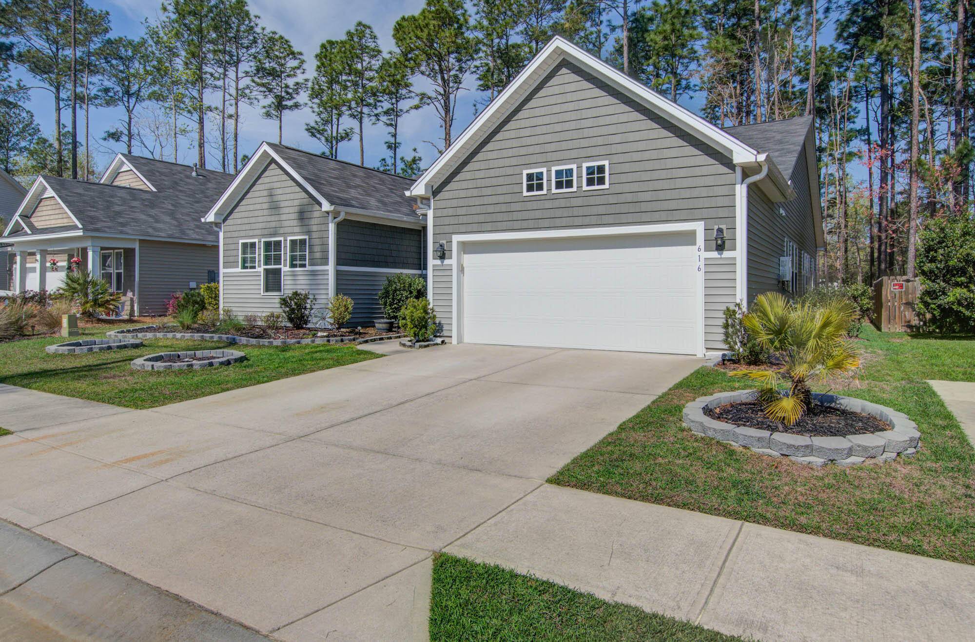 Summerville, SC 29483,616 Kilarney Rd