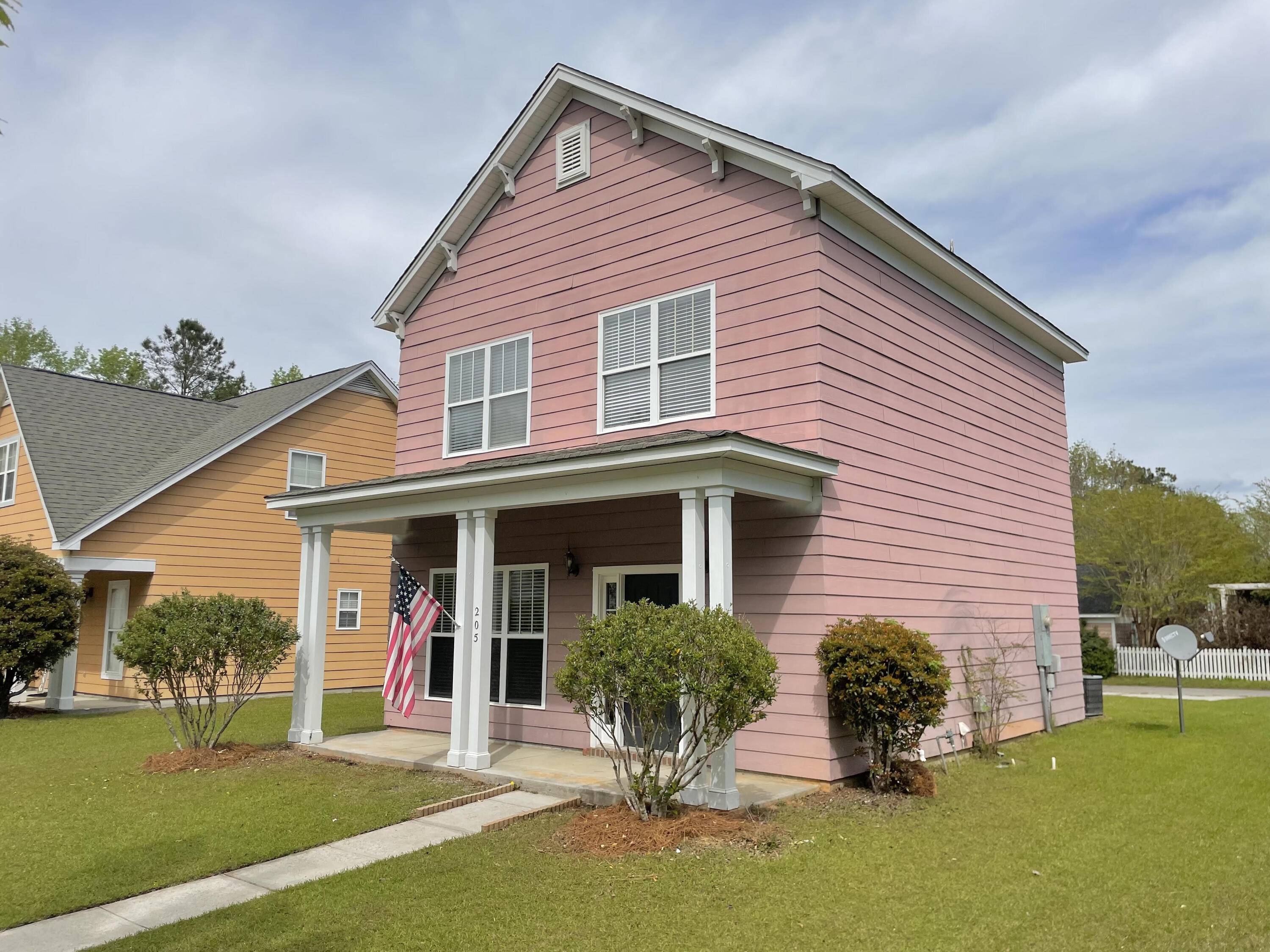 Summerville, SC 29483,205 Pimpernel Street St