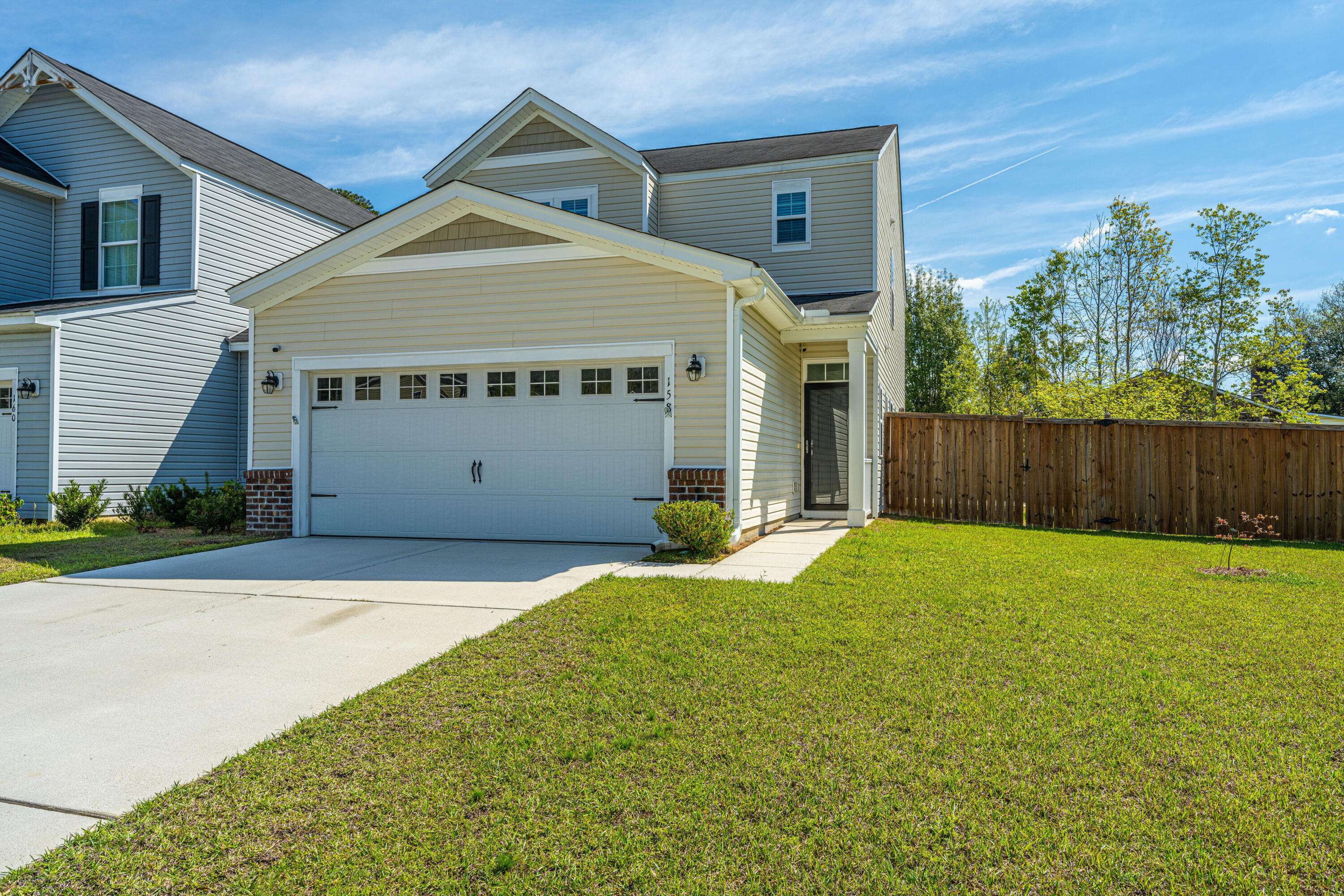 Summerville, SC 29483,158 Dream St