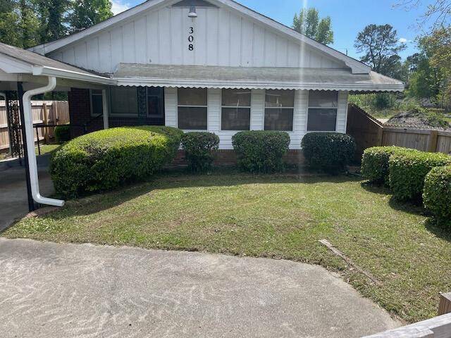 Moncks Corner, SC 29461,308 N Live Oak Dr