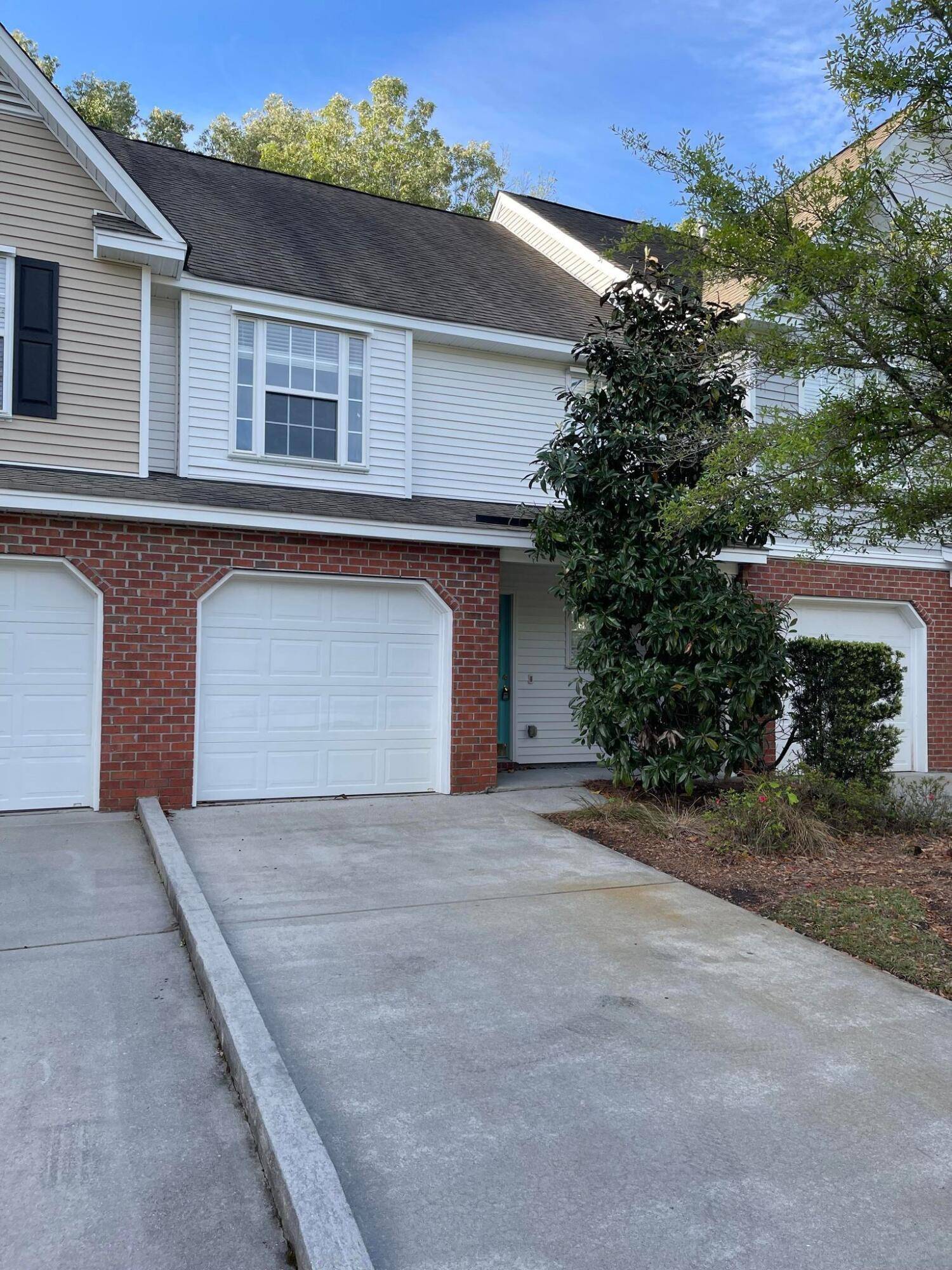 North Charleston, SC 29420,8607 Grassy Oak Trail Trl