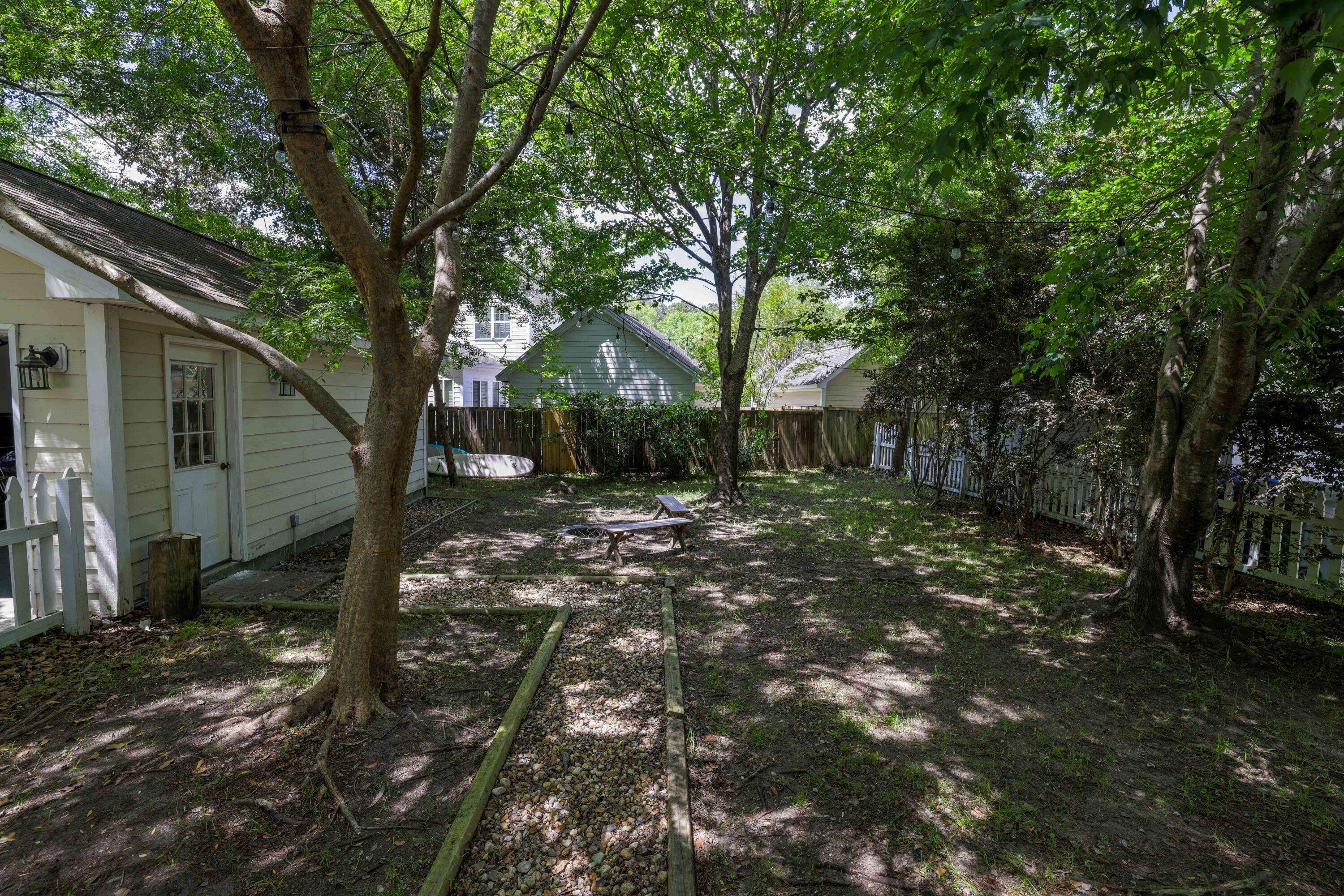 Johns Island, SC 29455,2910 Split Hickory Ct