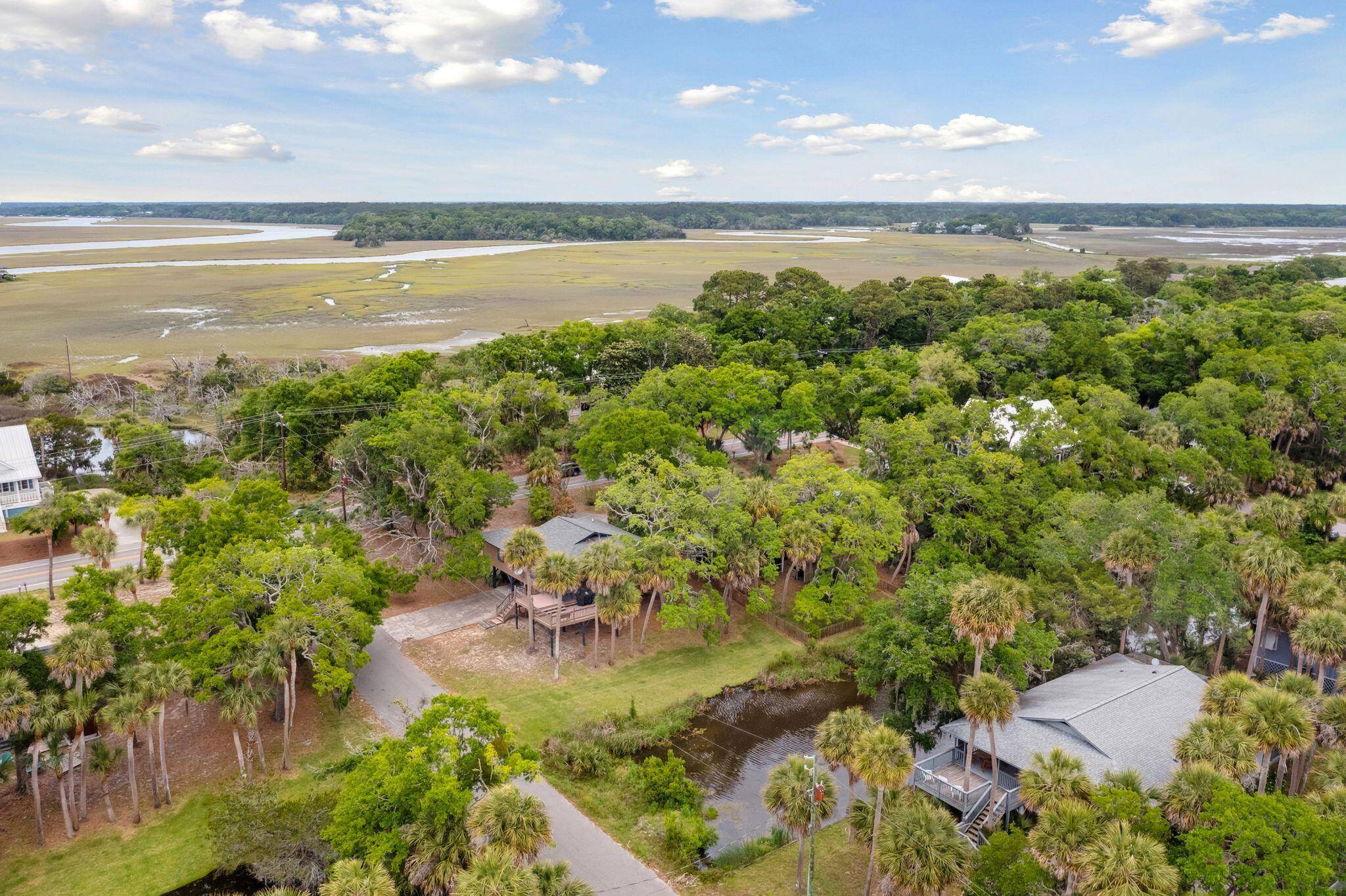 Edisto Island, SC 29438,1108 Jungle Rd