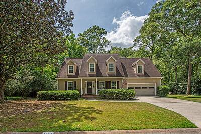 Summerville, SC 29485,102 Marion Way