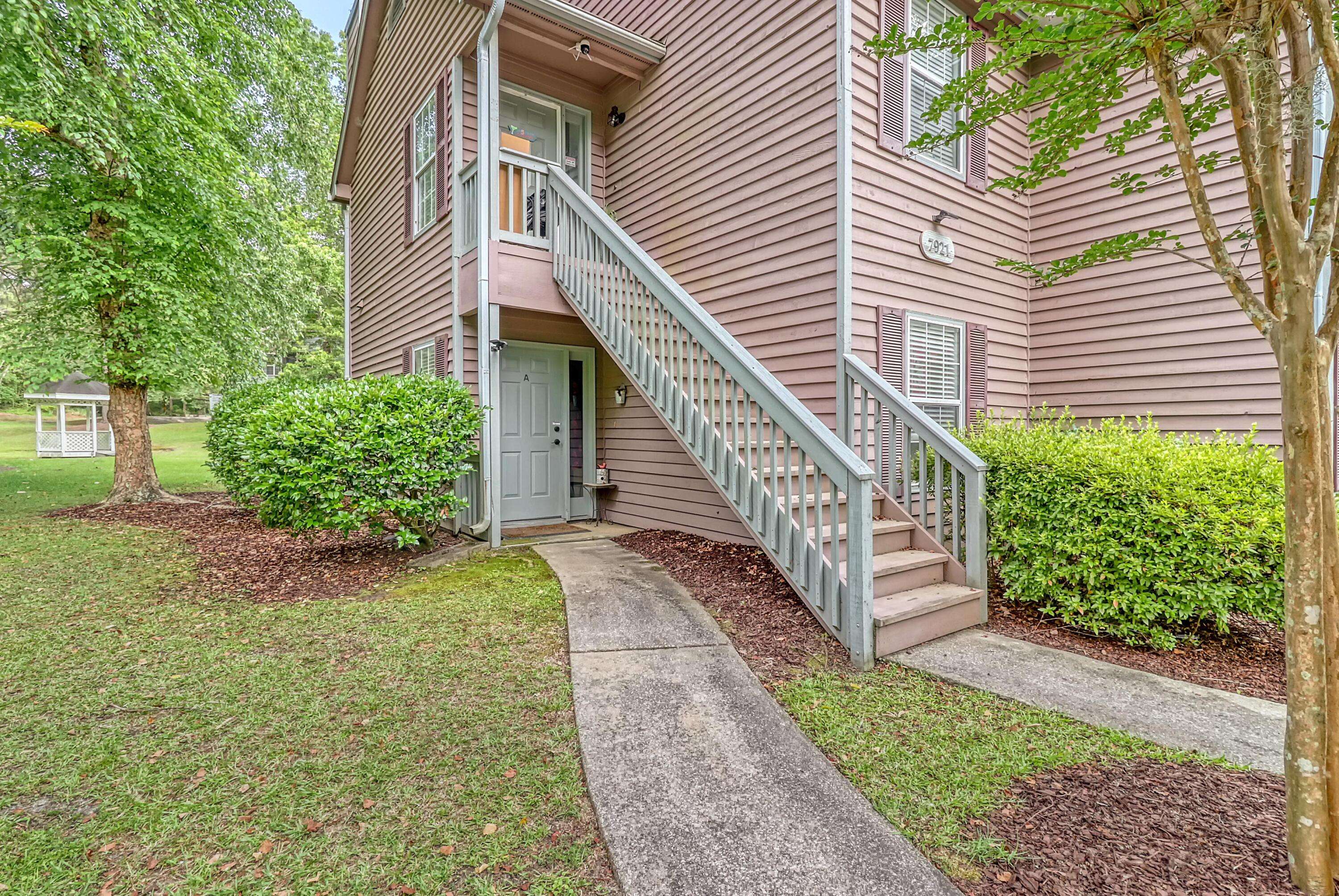 North Charleston, SC 29418,7921 Cricket Court #A