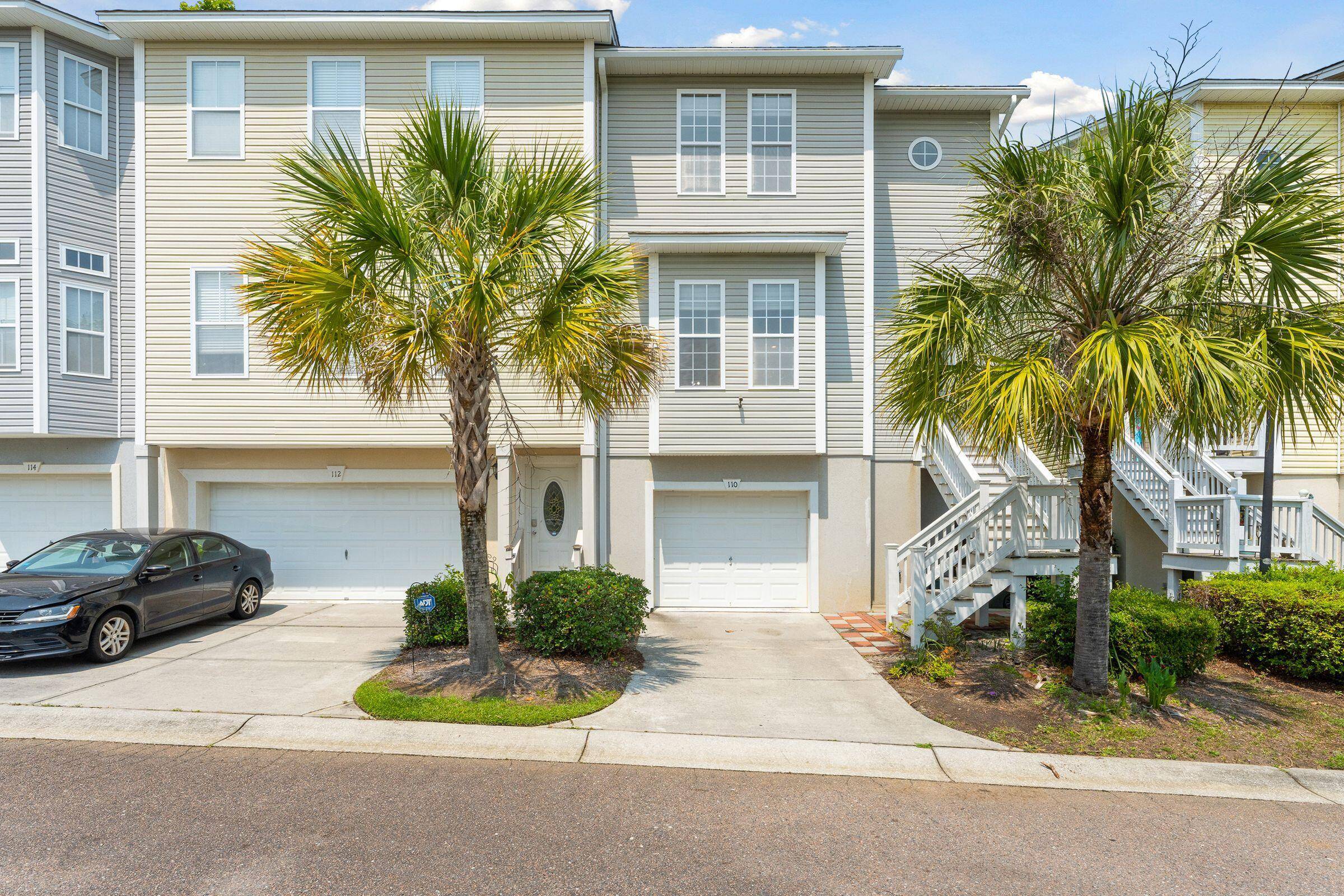 Summerville, SC 29485,110 Hidden Palms Blvd