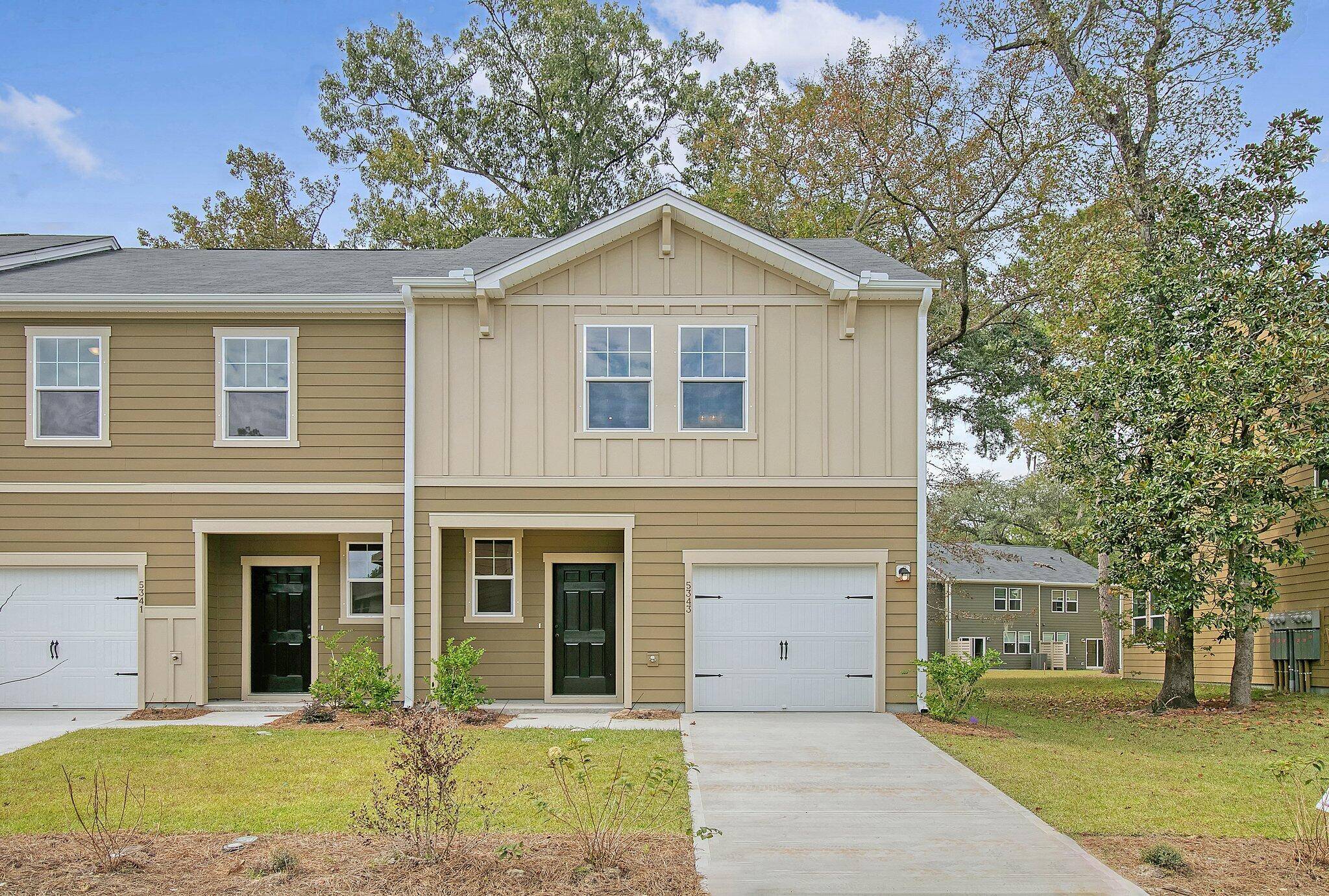 North Charleston, SC 29418,5343 Cardinal Crest Bluff