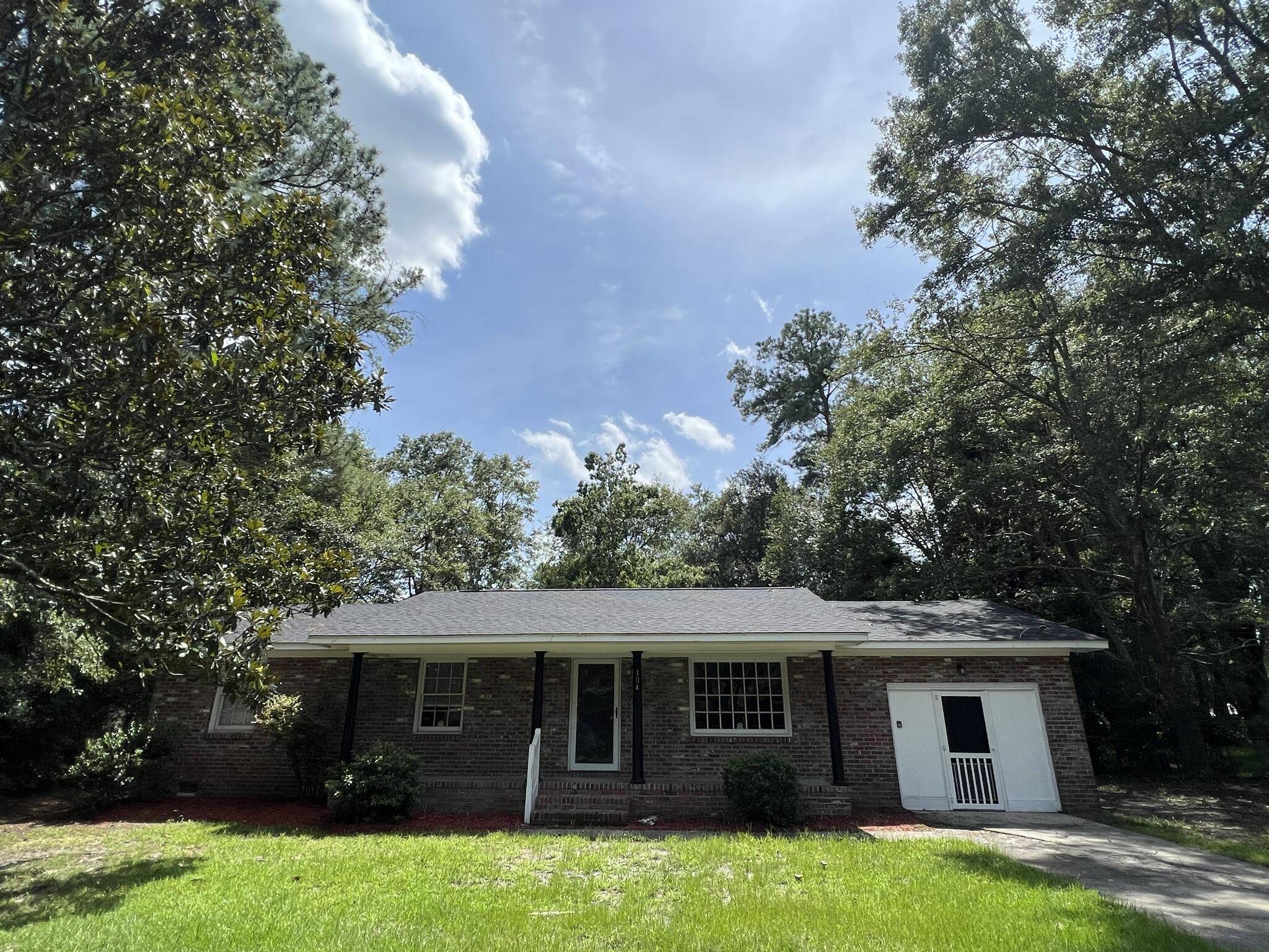 Summerville, SC 29483,104 Farmhill Dr