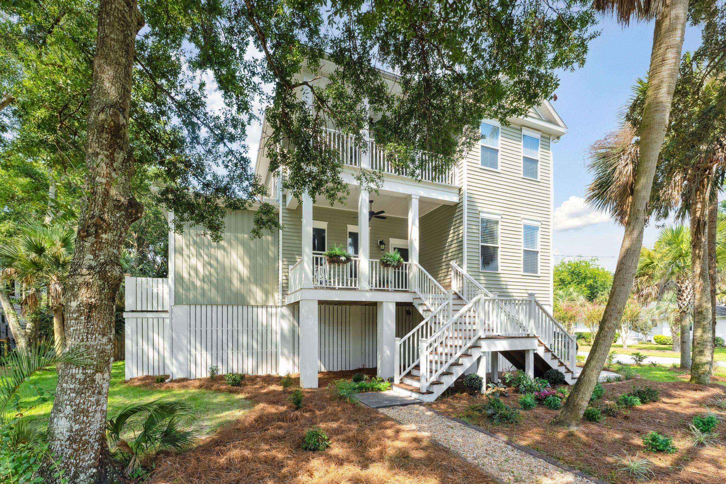 Isle Of Palms, SC 29451,4 Lauden Blvd