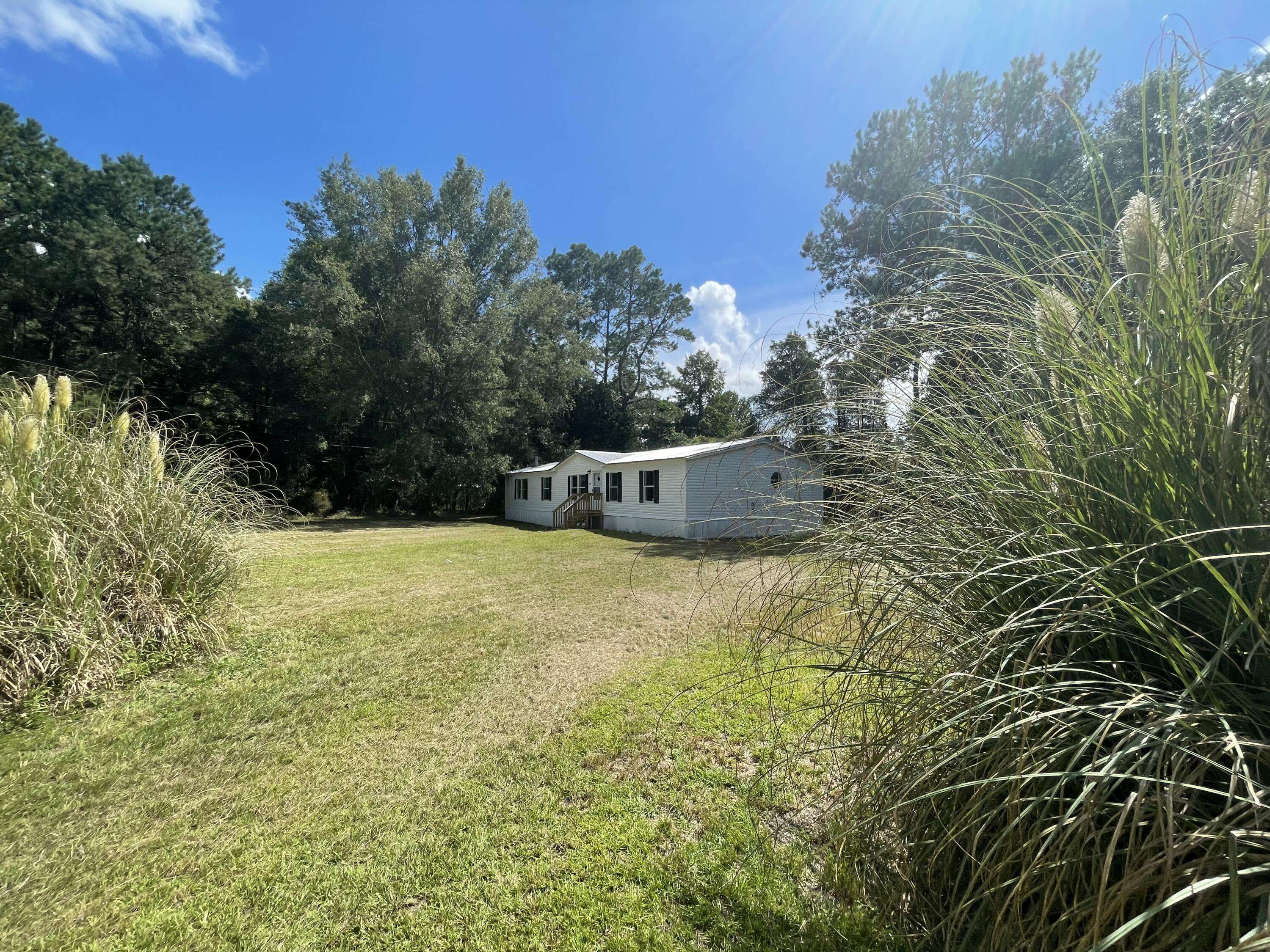 Walterboro, SC 29488,198 Dove Ln