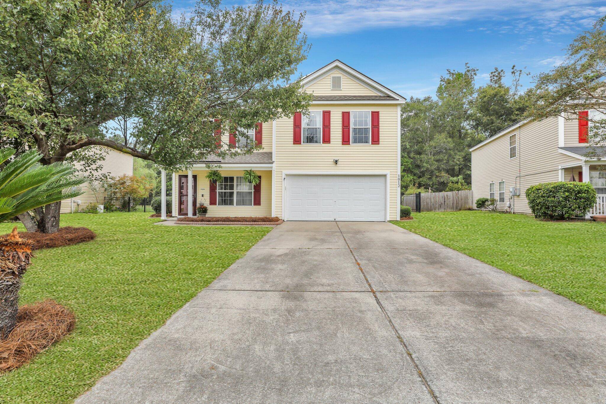 Ladson, SC 29456,1012 Briar Rose Ln