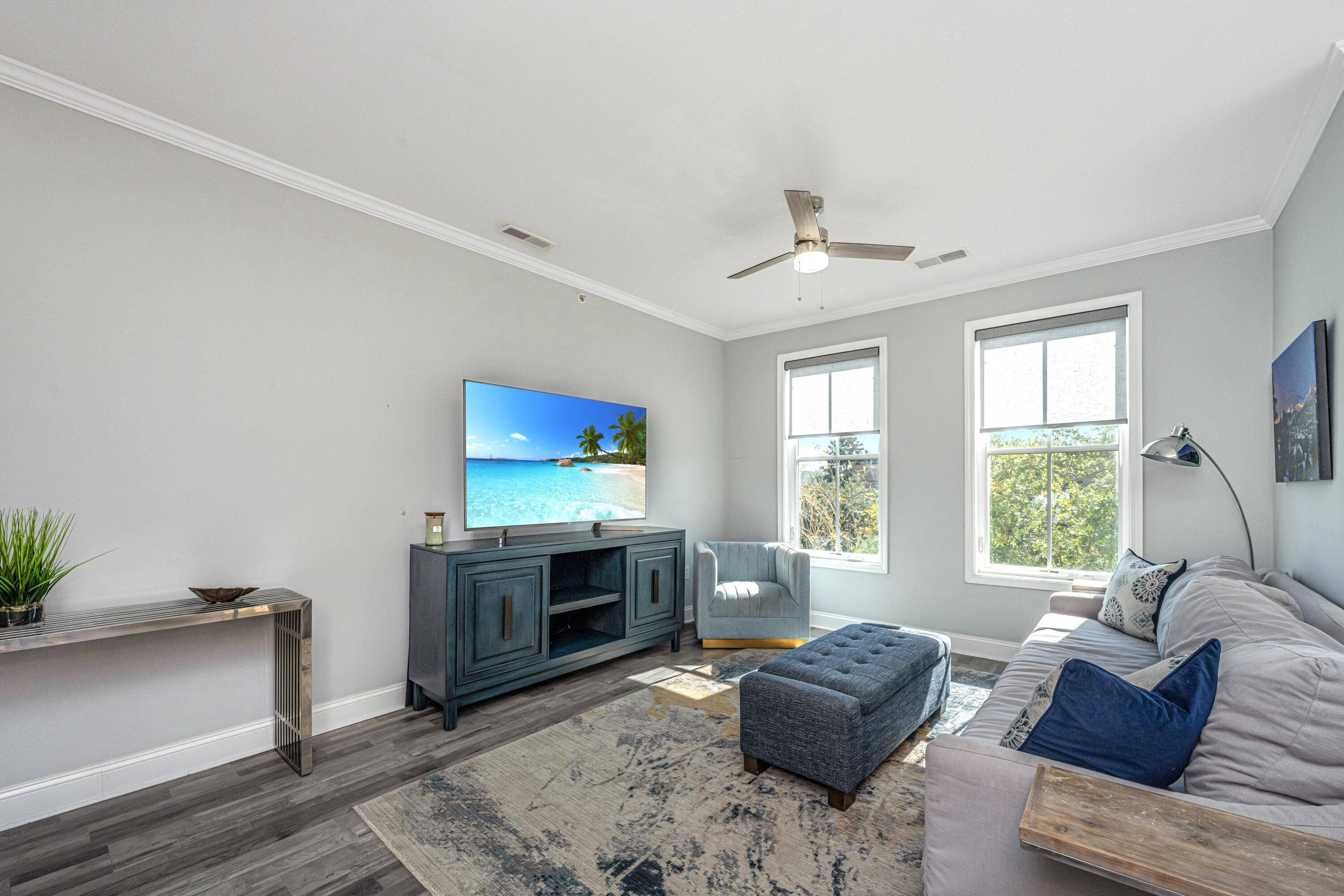 Charleston, SC 29492,280 Seven Farms Dr #304