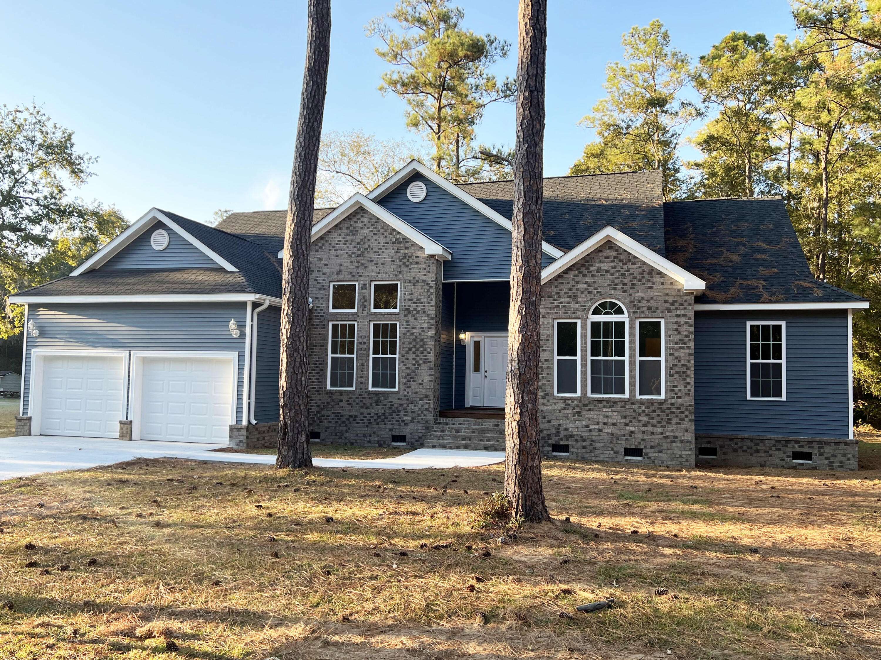 Walterboro, SC 29488,388 Emerald St