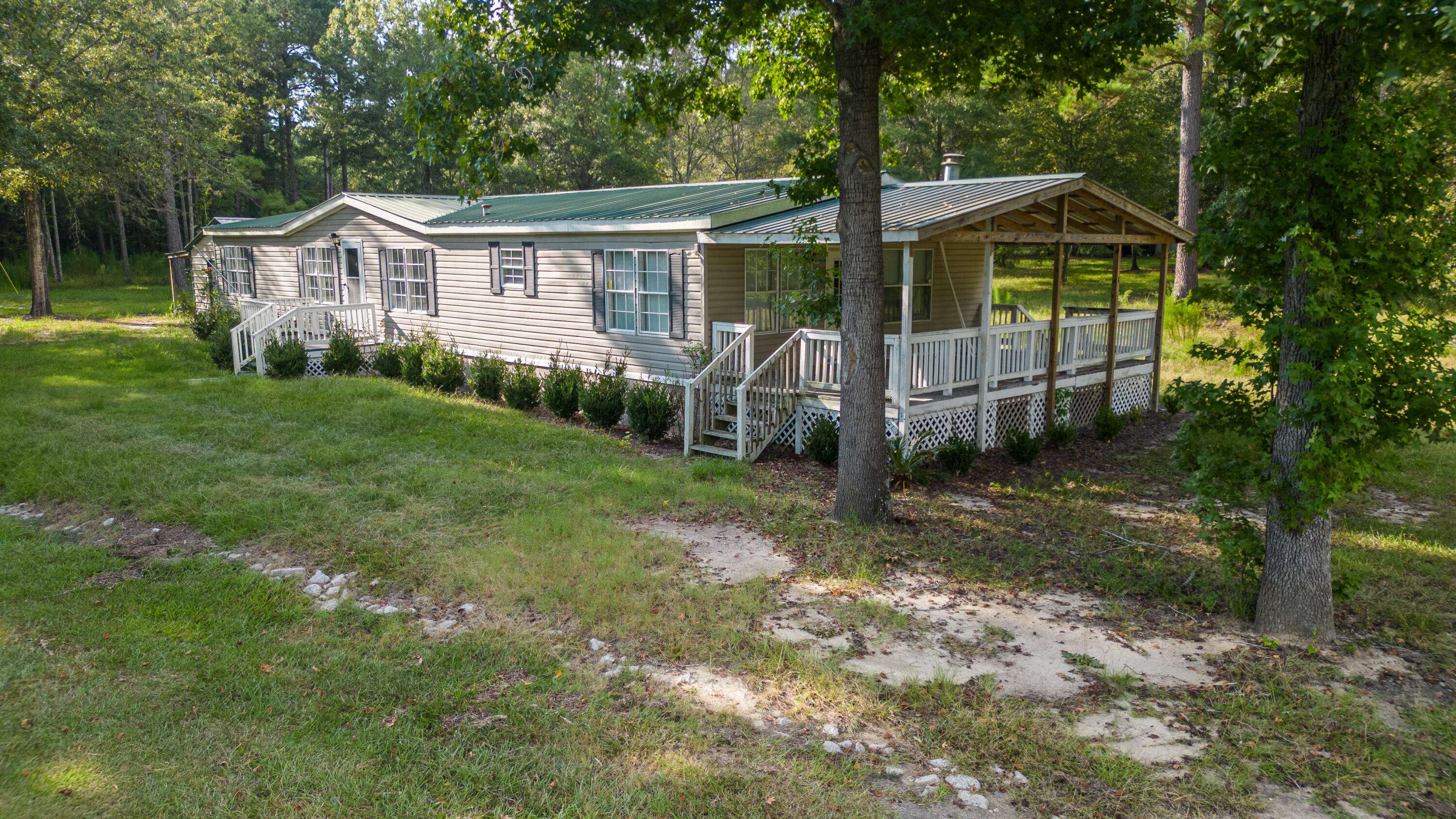 Summerton, SC 29148,1091 Hudson Rd