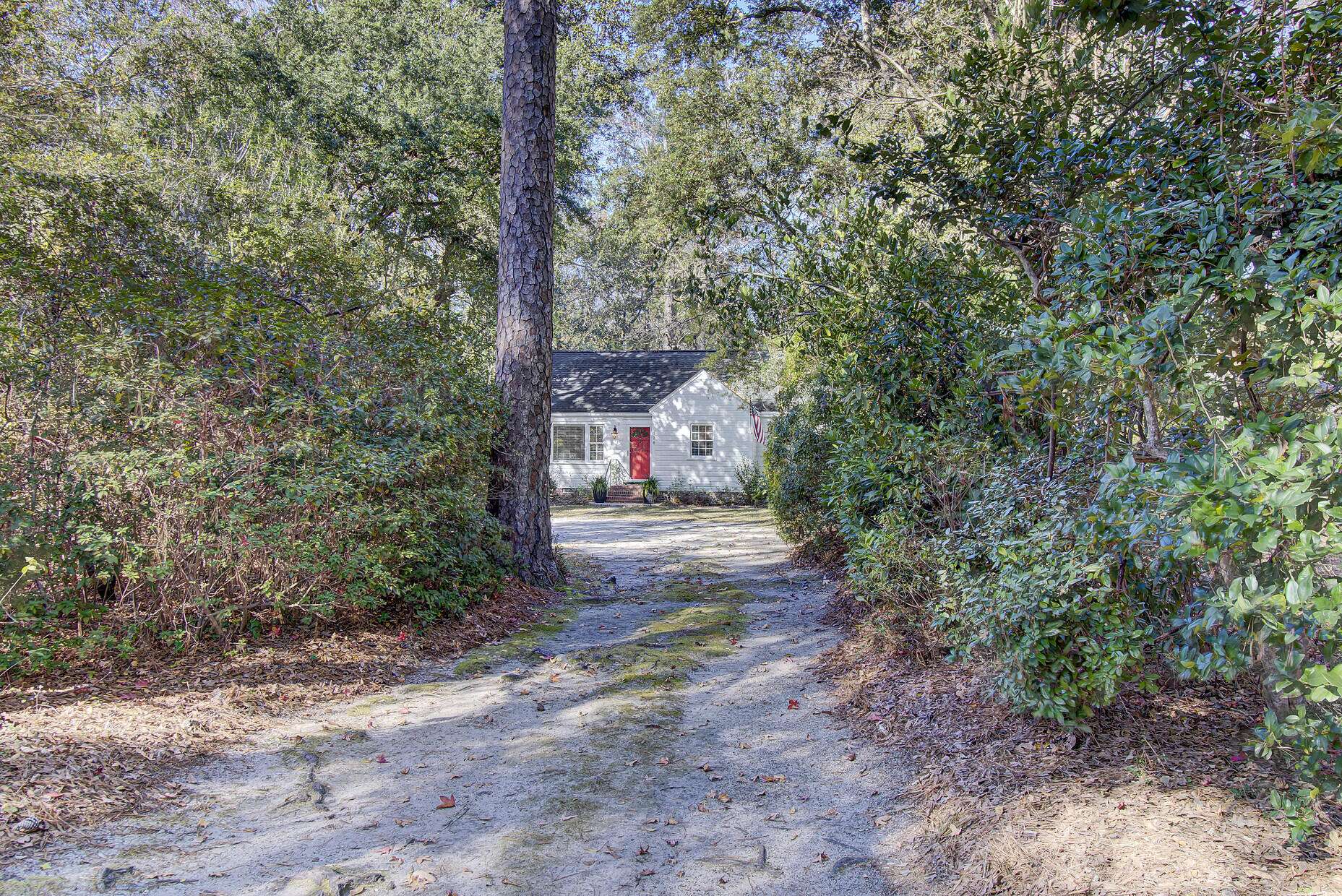 Summerville, SC 29483,126 Gadsden St