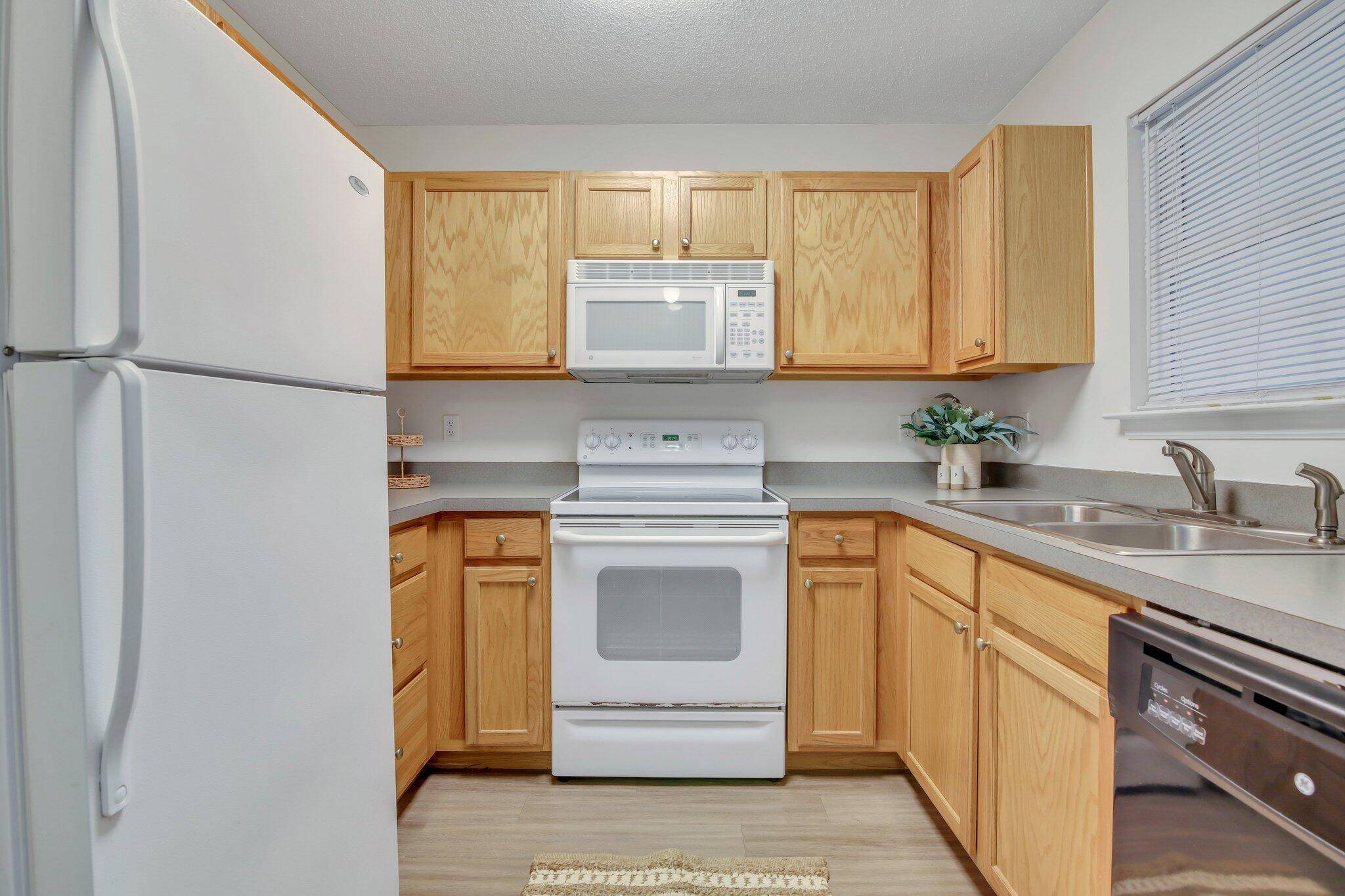 Goose Creek, SC 29445,115 Brockman Way