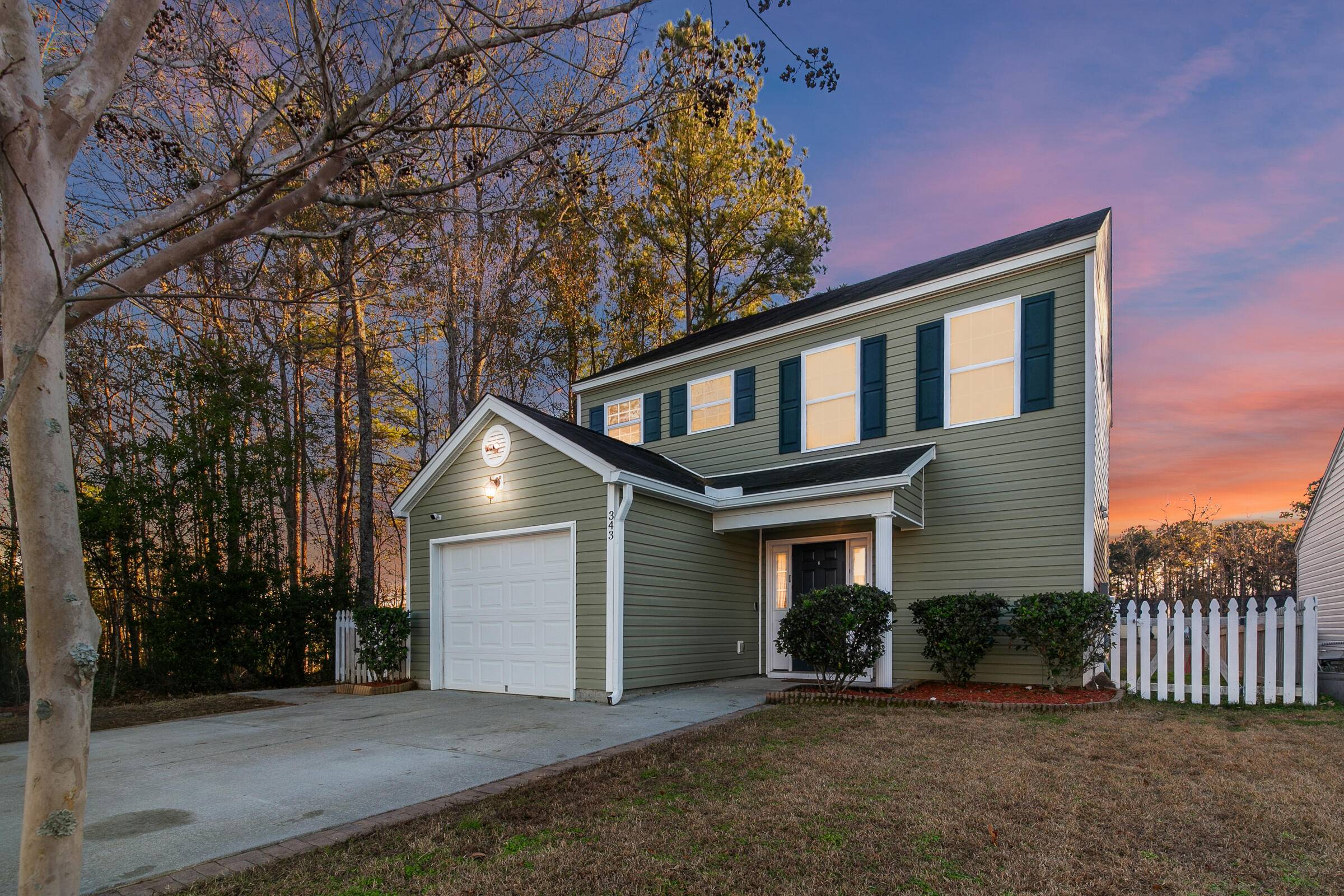 Summerville, SC 29485,343 Salkahatchie St