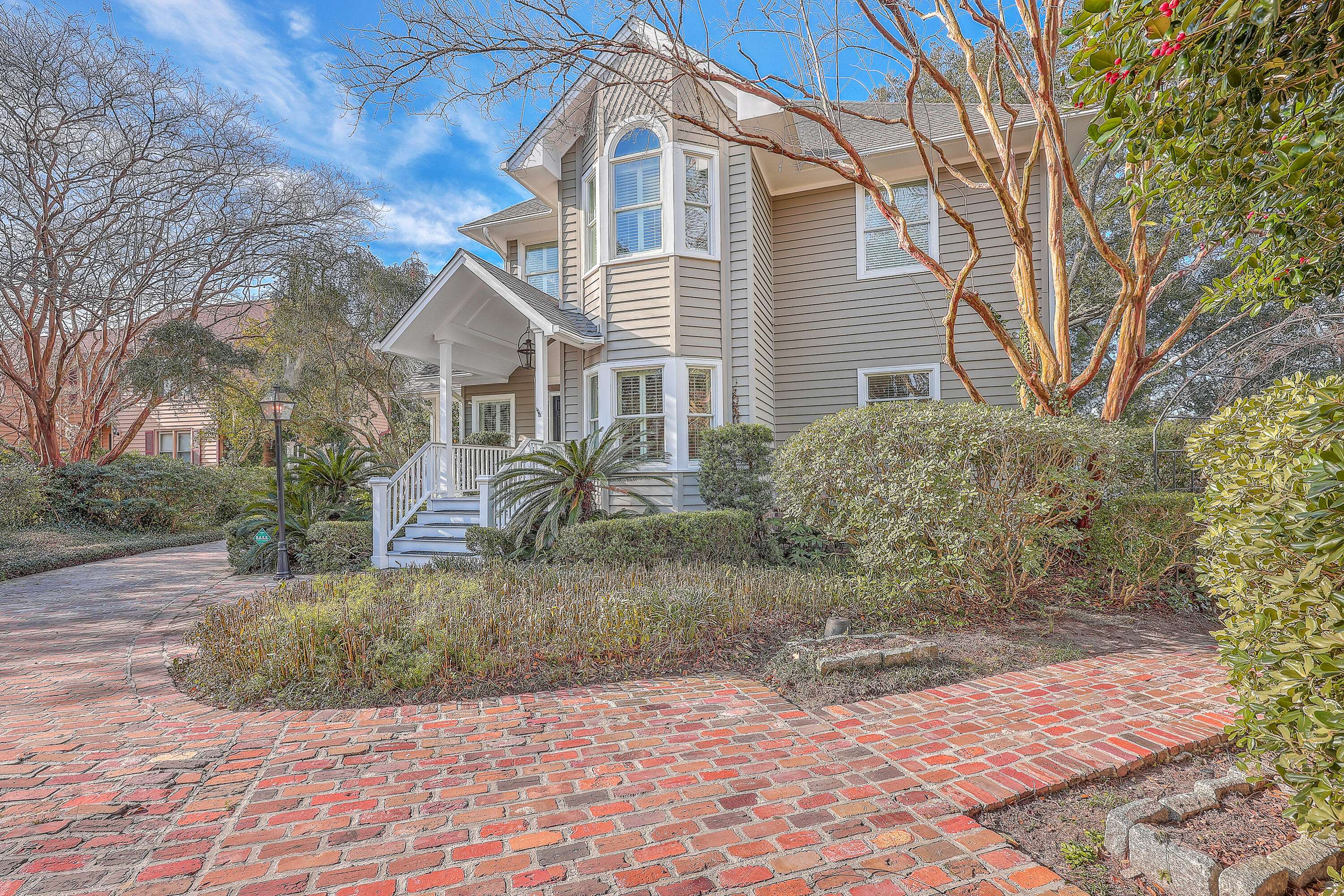 Charleston, SC 29412,709 Lake Frances Dr
