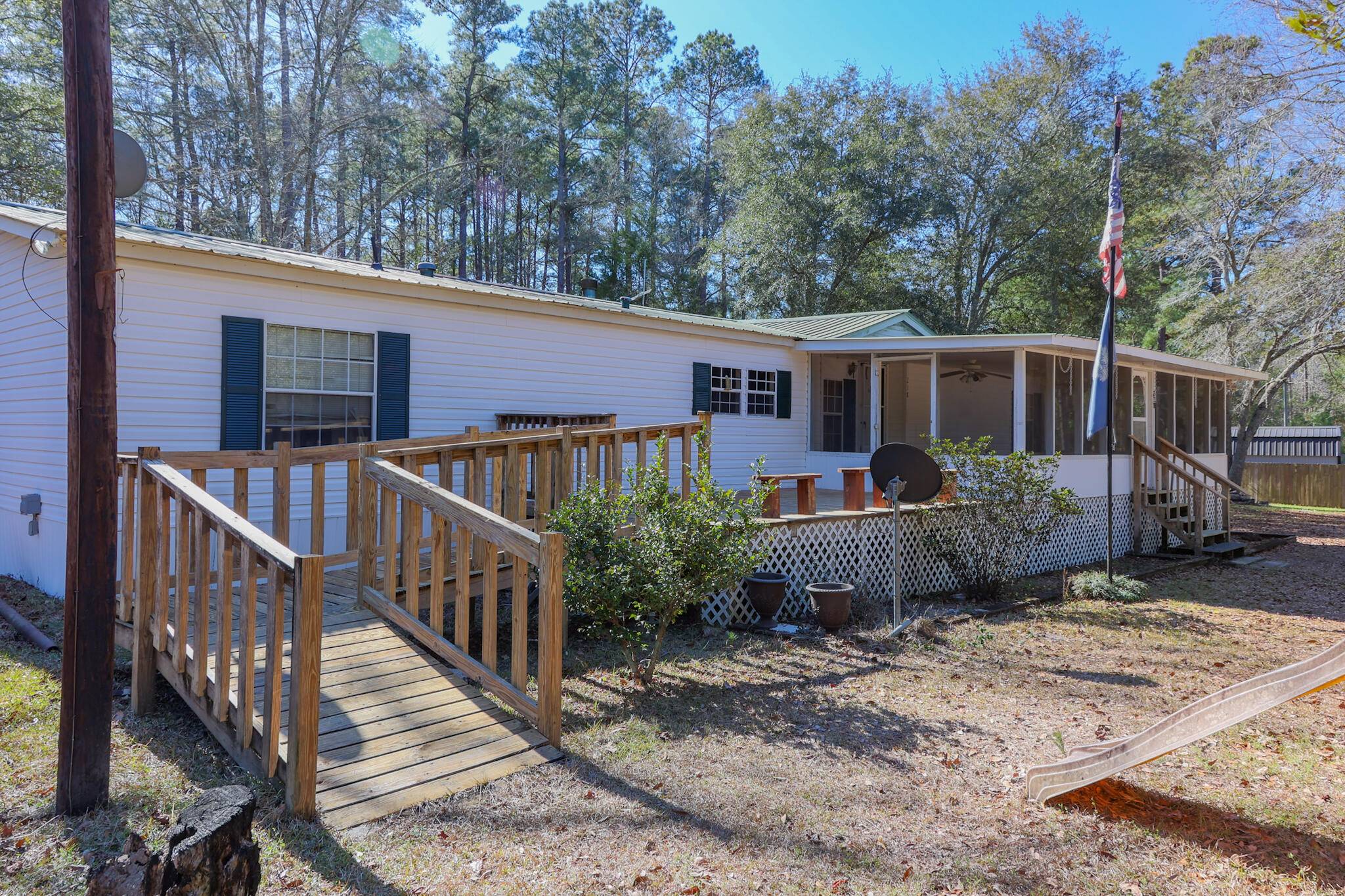 Eutawville, SC 29048,238 Battlefield Dr