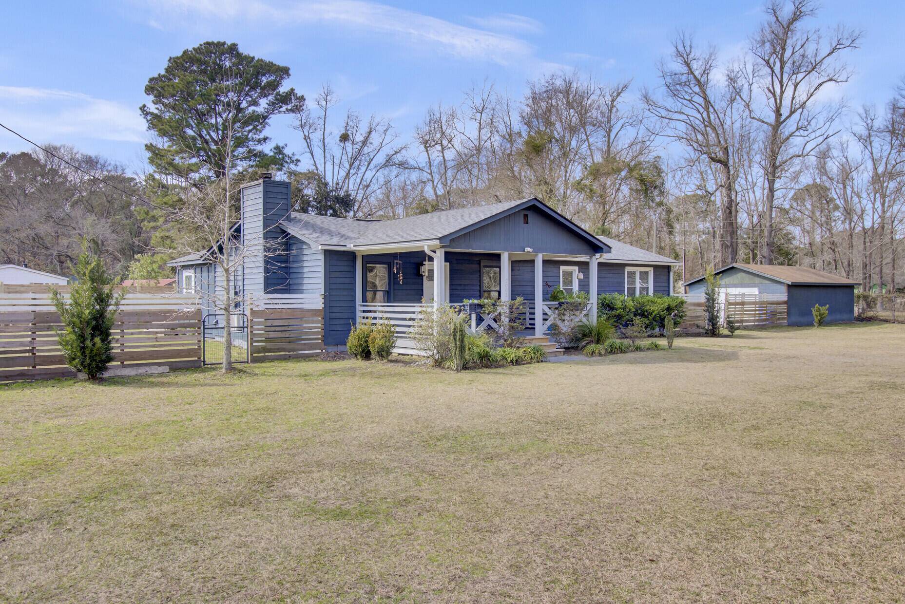 Johns Island, SC 29455,2001 Valnore Rd