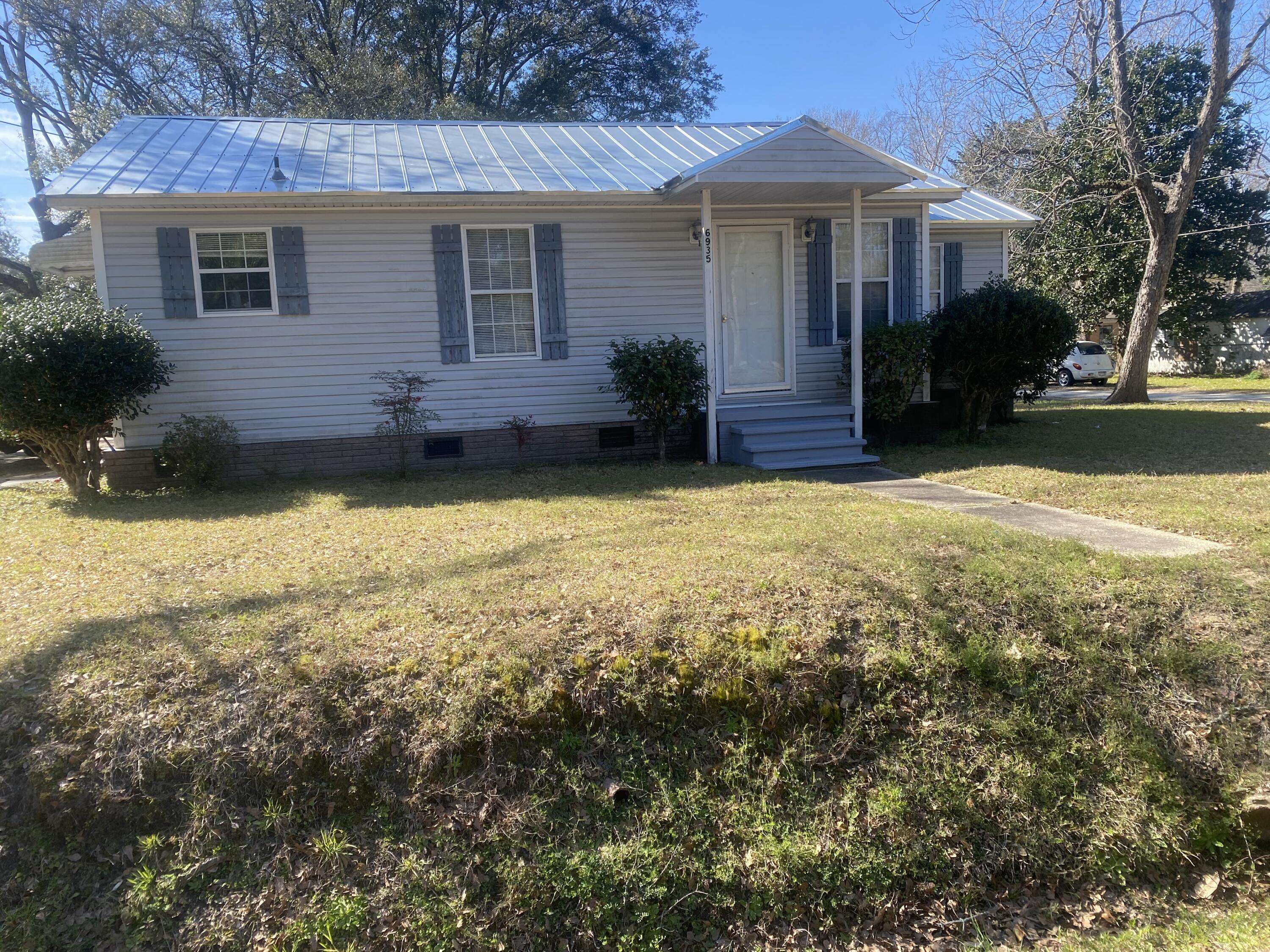 North Charleston, SC 29406,6935 Orvin St