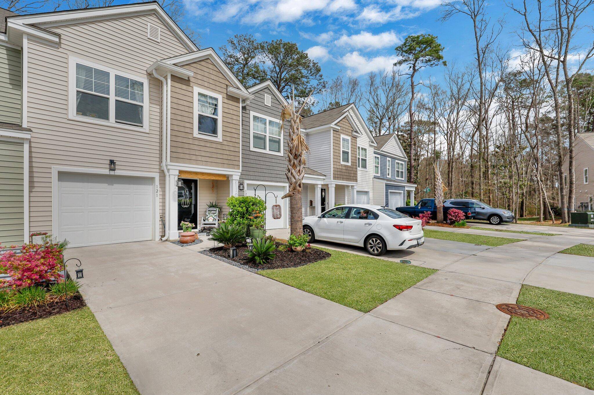 Summerville, SC 29485,121 Rosefield Ct