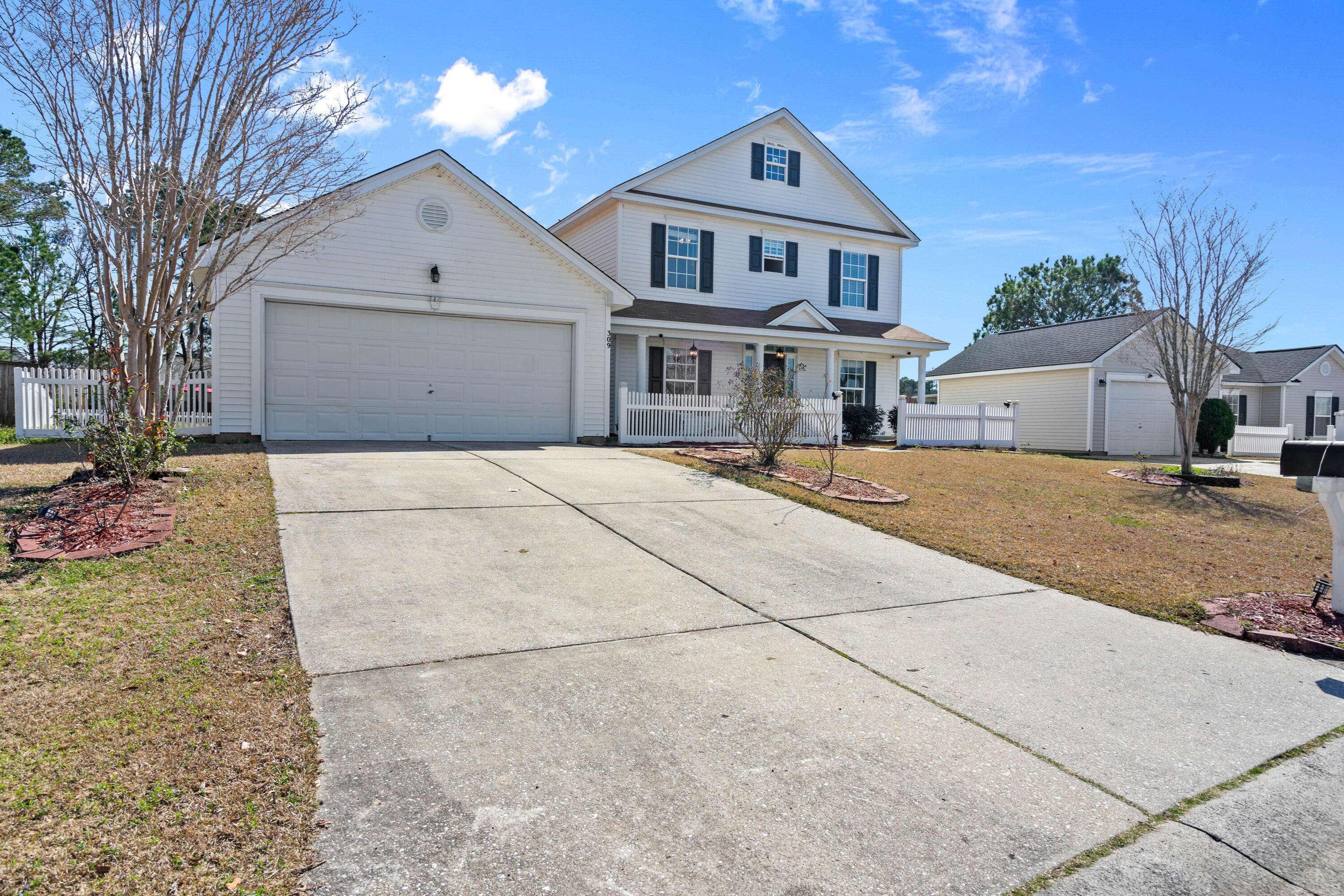 Summerville, SC 29485,309 Seneca River Dr