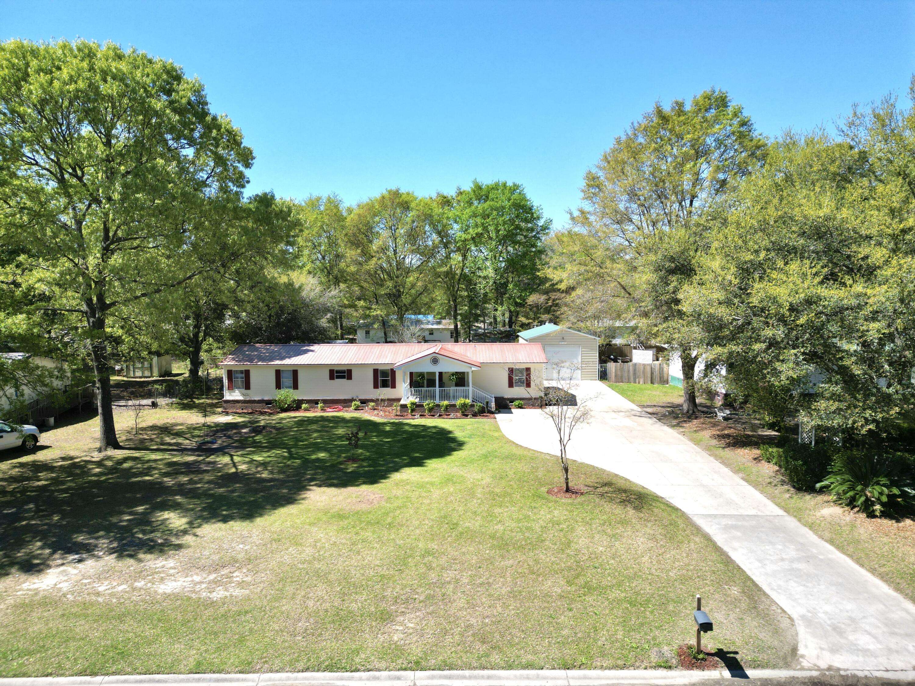 Moncks Corner, SC 29461,617 Deepwood Ct